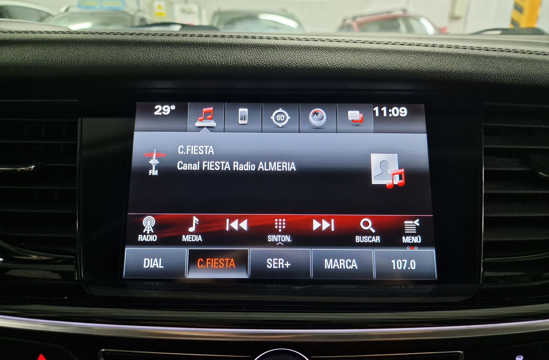Opel Insignia Sports Tourer 2.0 CDTI Turbo D Excellence - foto 37