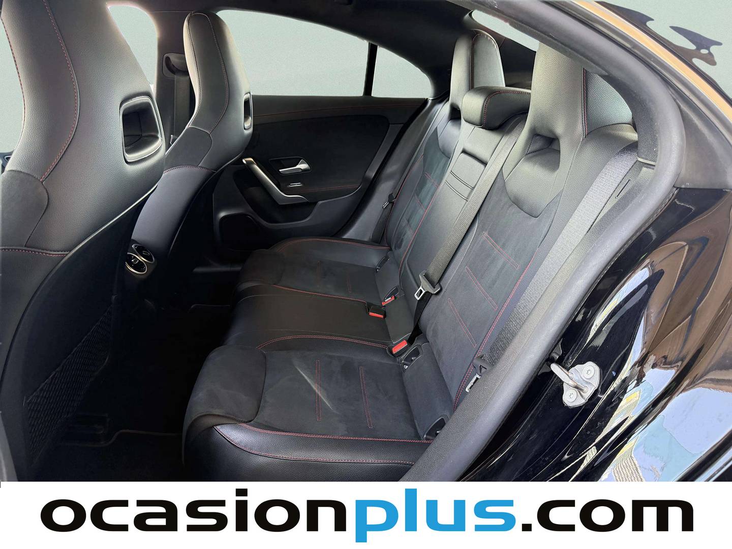 Foto asientos traseros Mercedes CLA Mercedes CLA 180 (136 CV) Pack AMG
