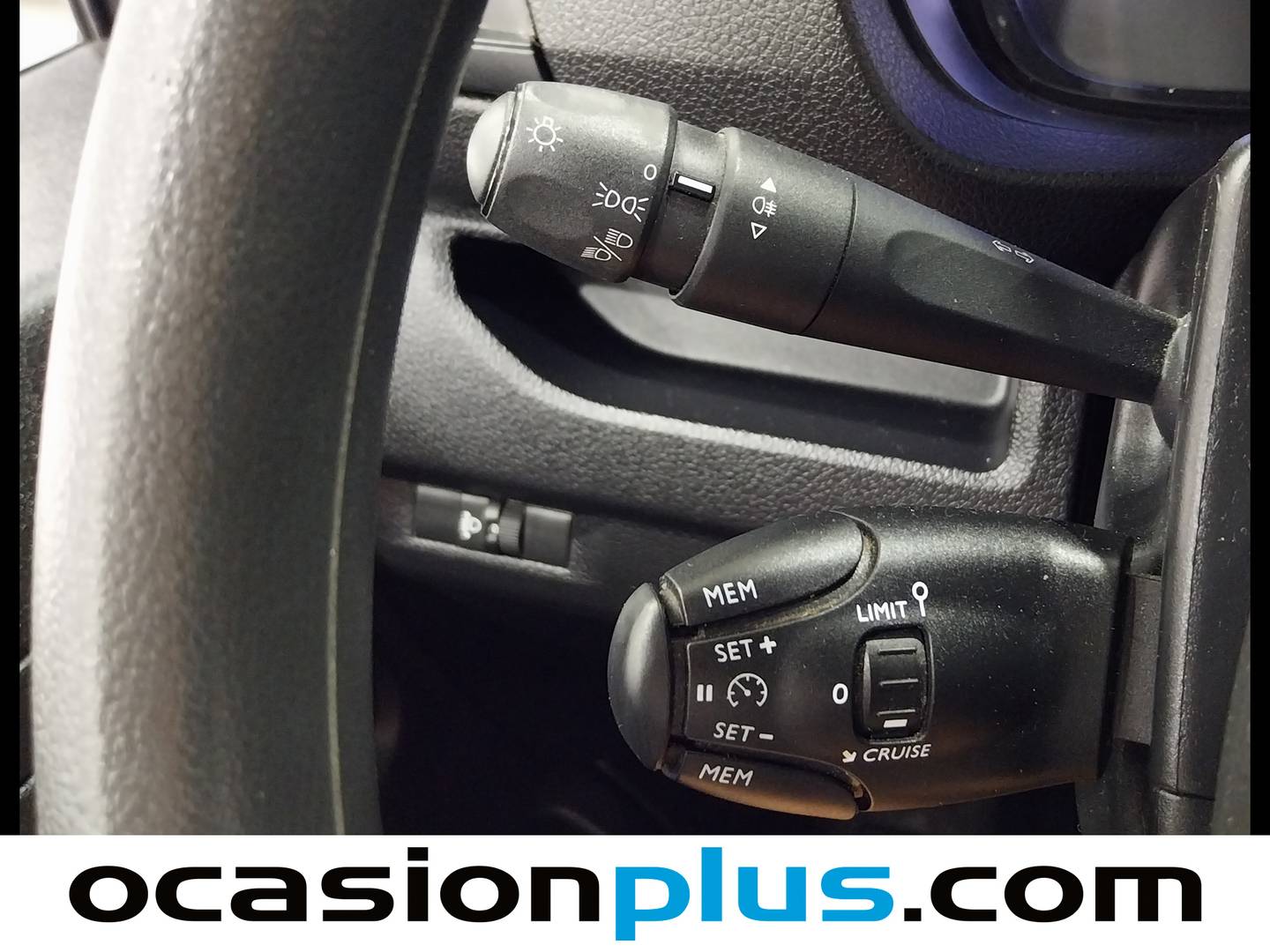 Extras y acabados del Opel Vivaro Opel Vivaro BlueHDi 100 L Incrementada (102 CV)