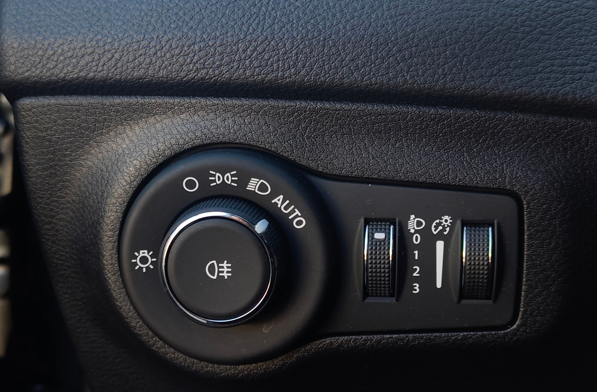 Jeep Compass 1.4 MultiAir Sport 4x2 - foto 20
