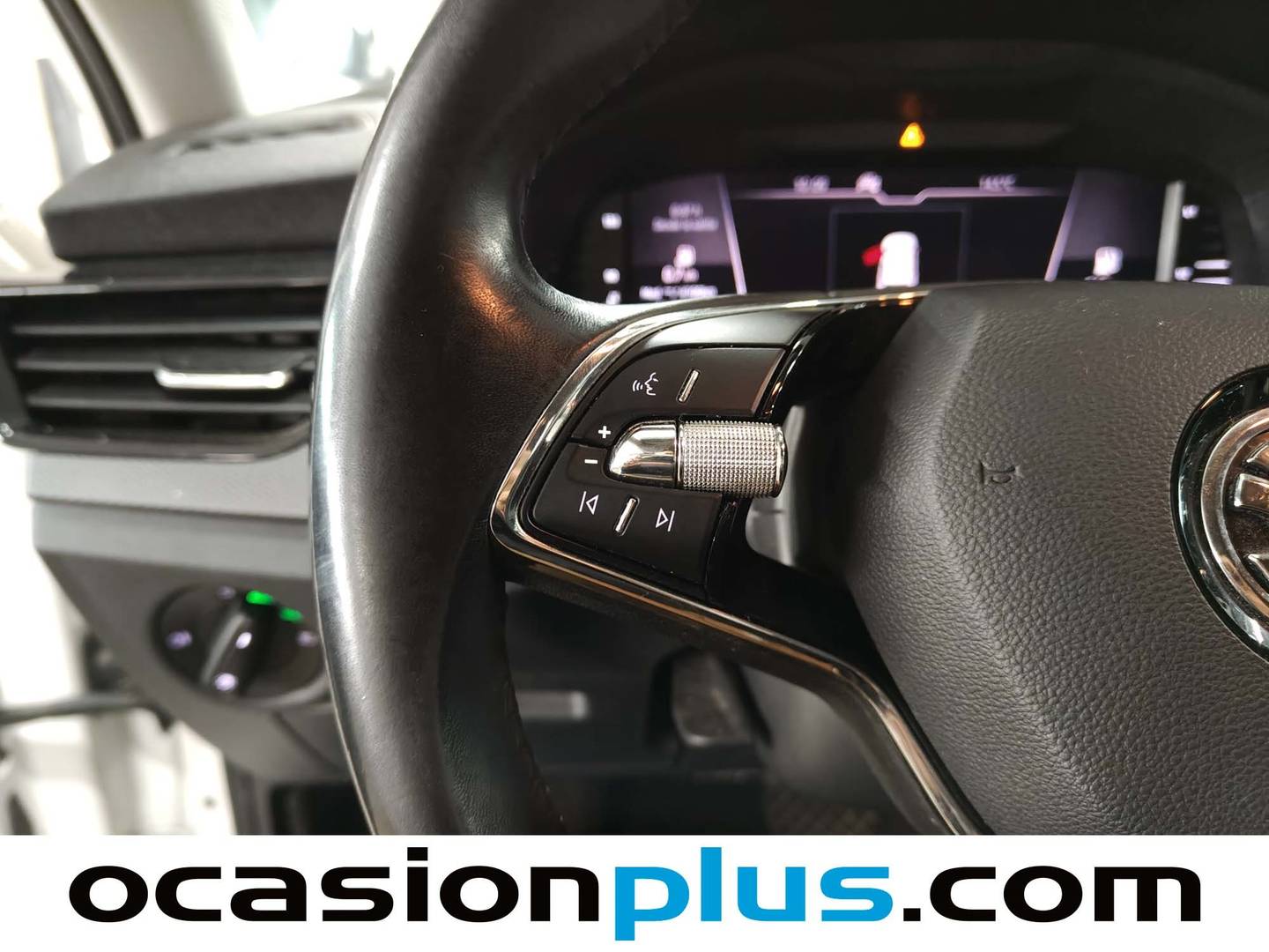 Skoda Kamiq Skoda Kamiq 1.0 TSI Ambition DSG (110 CV) 2021