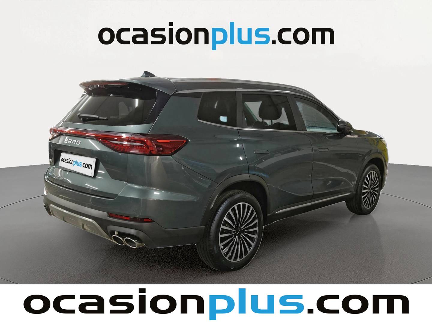 Foto trasera EBRO S800 EBRO S800 1.6 TGDI Premium DCT (147 CV) 7 Plazas derecha