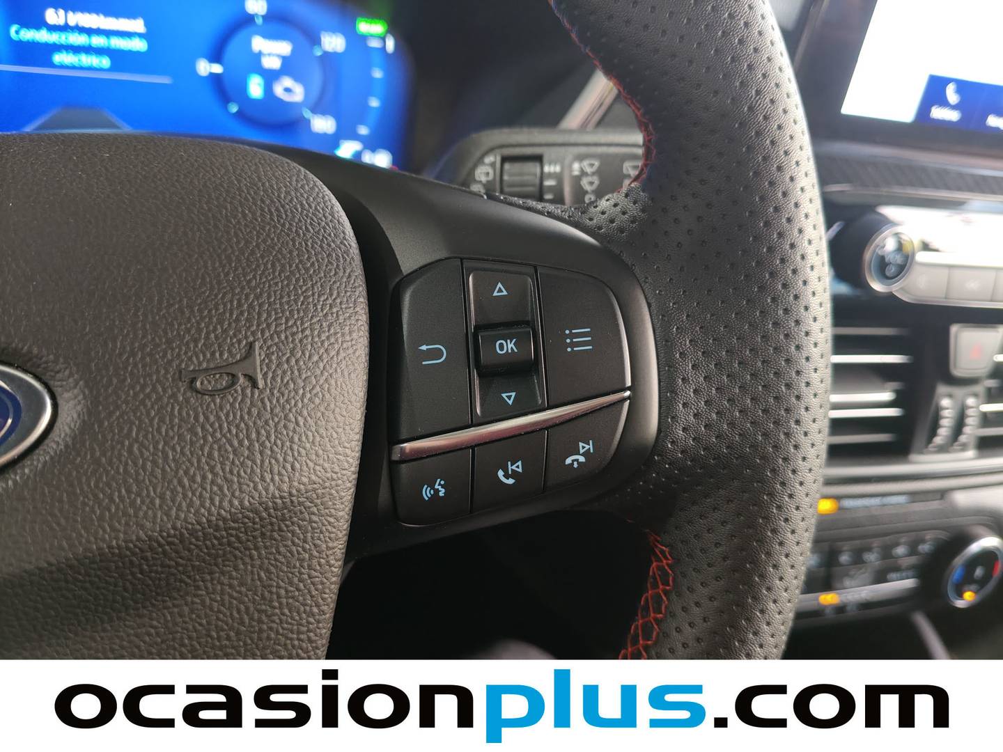 Foto Ford Kuga Ford Kuga 2.5 Duratec FHEV ST-Line Auto (190 CV)