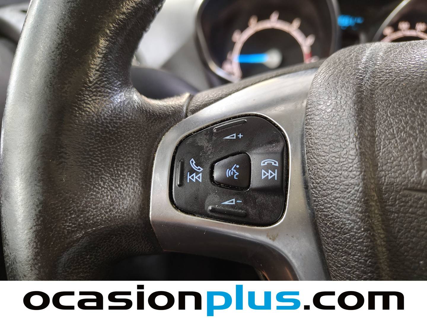 Ford Tourneo Courier Ford Tourneo Courier 1.0 EcoBoost Titanium (100 CV) de segunda mano