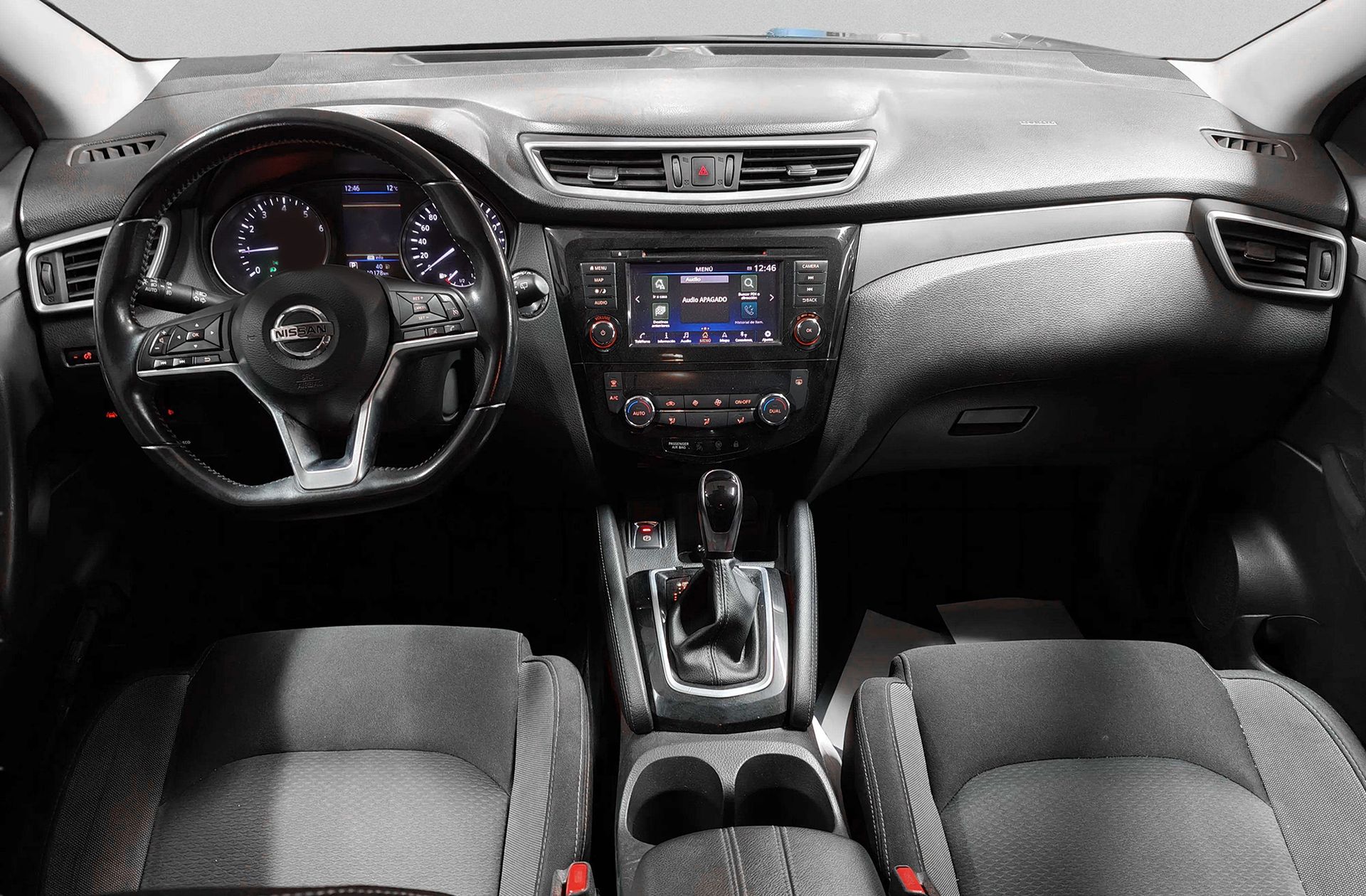 Nissan Qashqai DIG-T 160 N-Connecta 4x2 DCT - foto 8