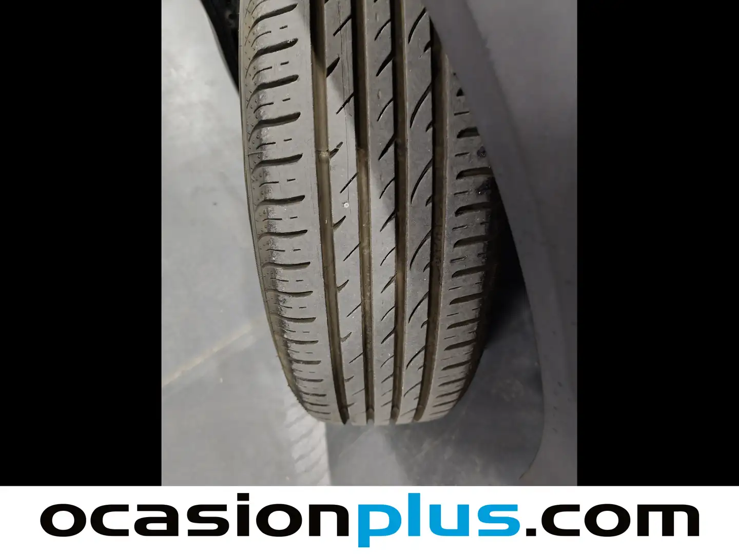 Foto Peugeot 2008 Peugeot 2008 PureTech 100 S&S Allure (100 CV)