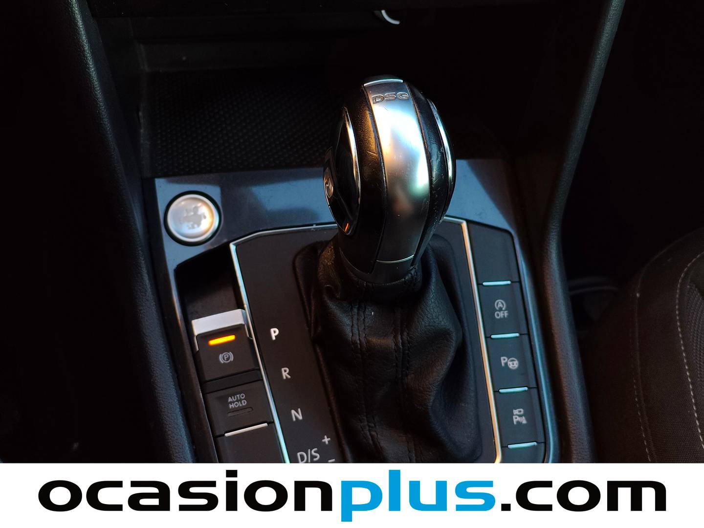 Foto Volkswagen Tiguan Volkswagen Tiguan Sport 2.0 TDI (150 CV) DSG Pack R-Line