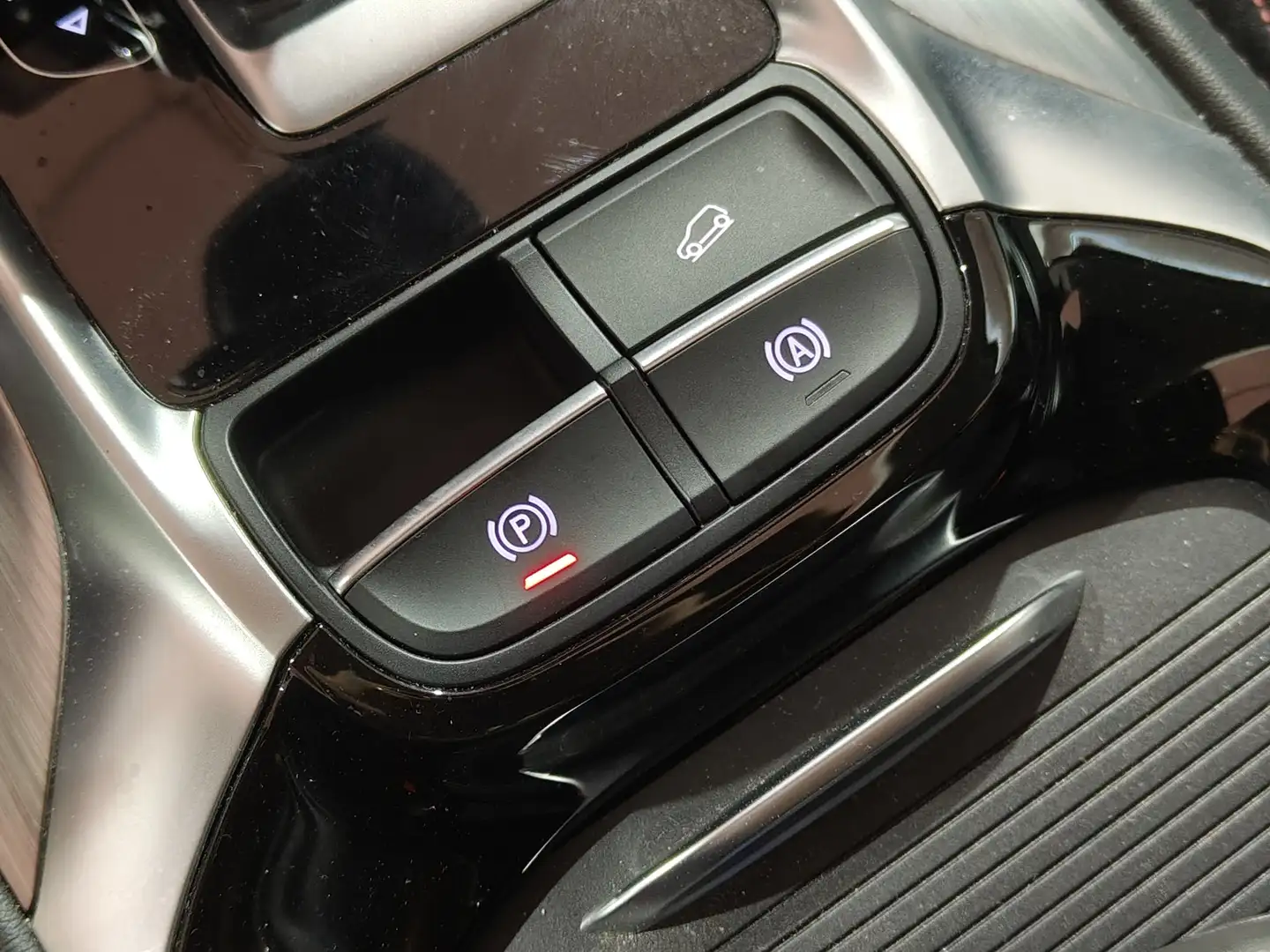 Foto MG HS MG HS 1.5 Turbo GDI Luxury DCT (162 CV)