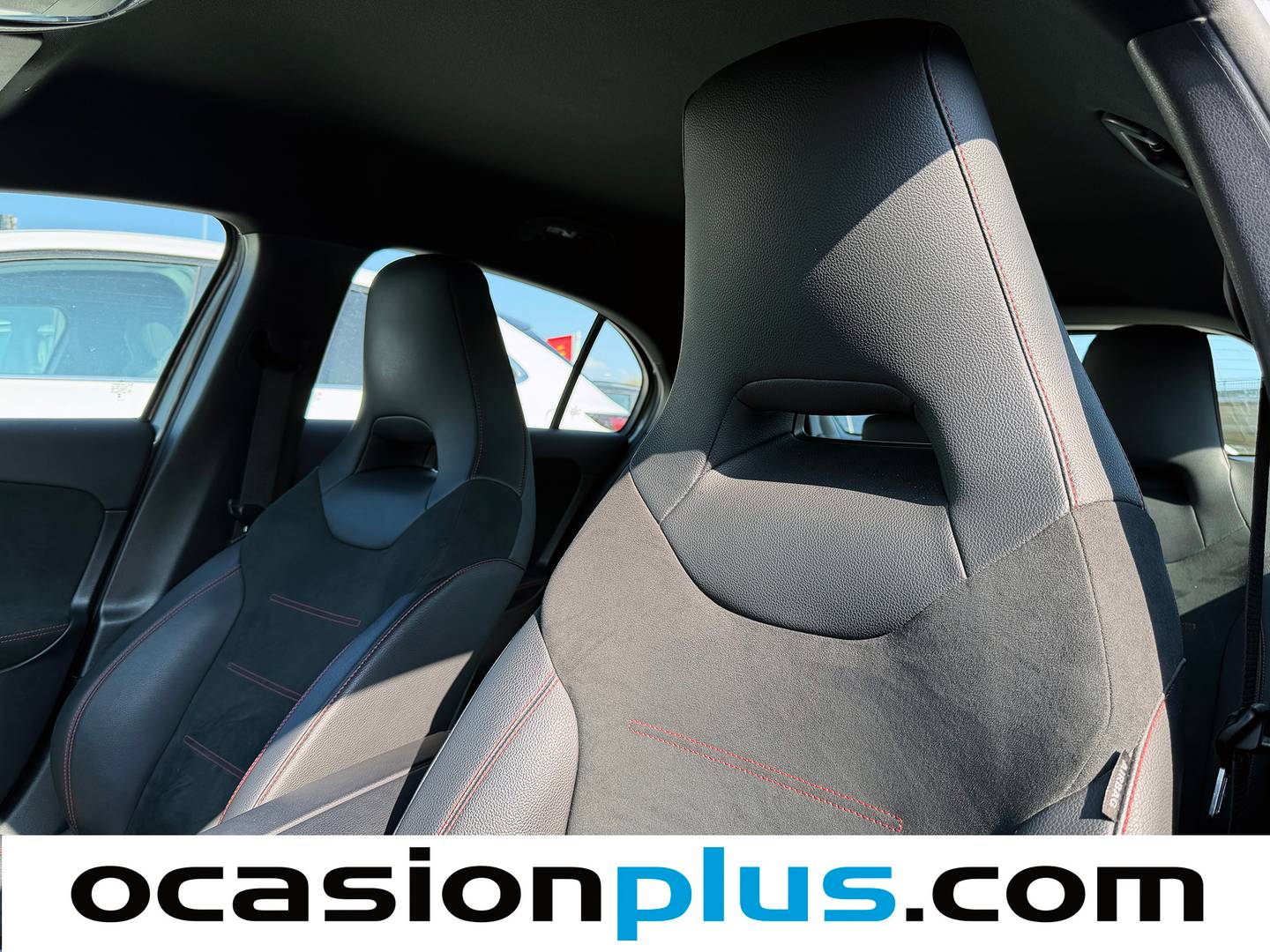 Extras y acabados del Mercedes Clase A Mercedes-Benz Clase A 180 d  (116 CV)