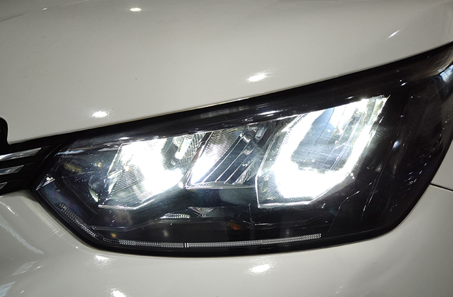 Peugeot 2008 PureTech 100 Allure - foto 16