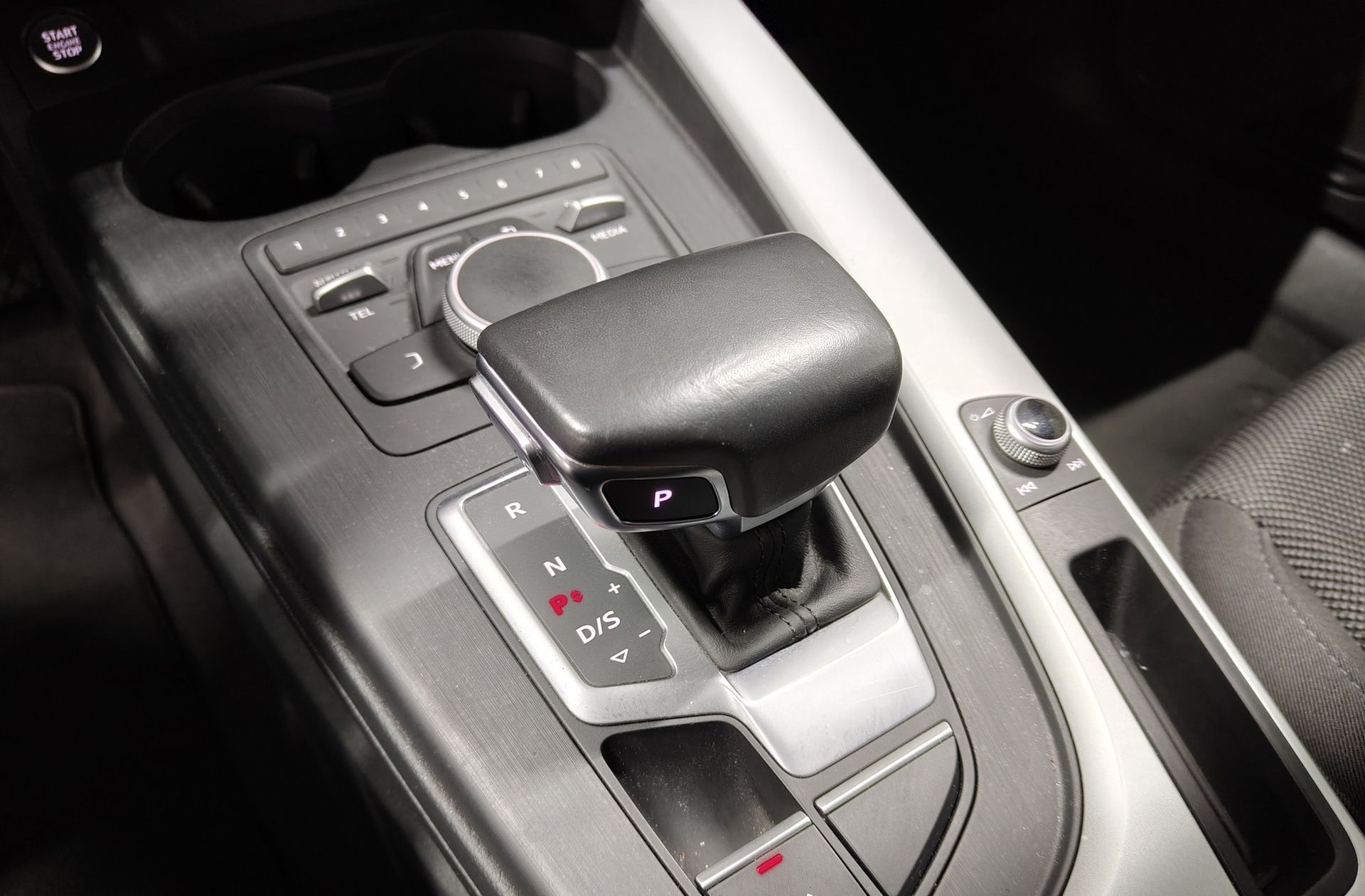 Audi A4 Advanced edition 2.0 TDI S tronic - foto 5
