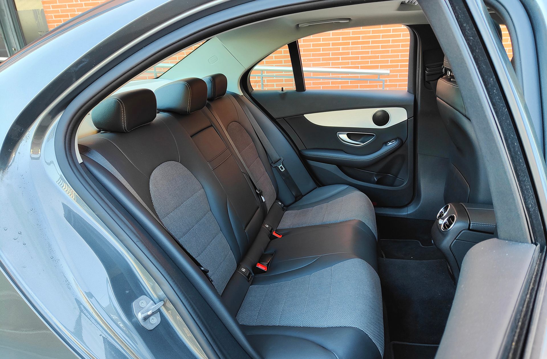 Mercedes-Benz Clase C 200 4matic - foto 17