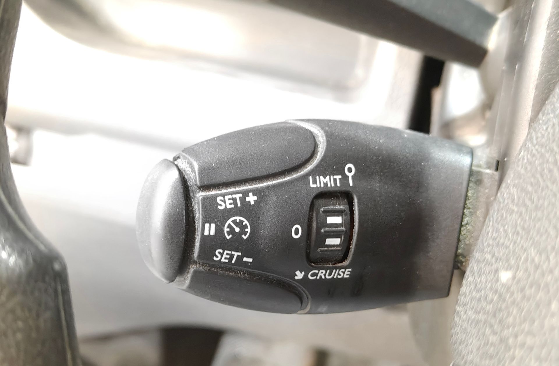 Opel Vivaro 1.5 Diesel M Standard Express - foto 17