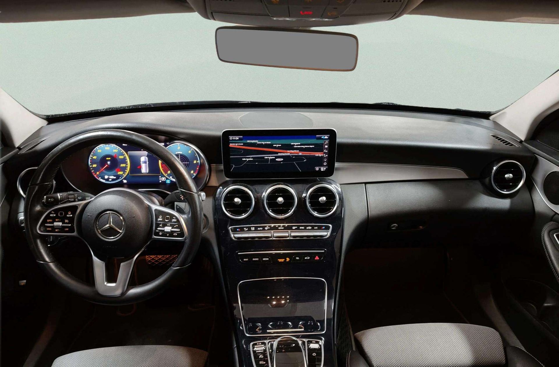 Mercedes-Benz Clase C Estate 220 d Pack AMG - foto 8