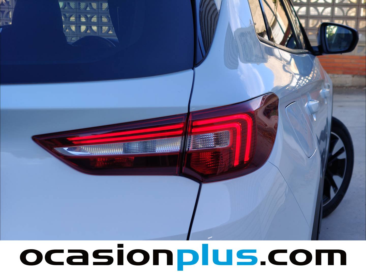 Foto Opel Grandland X Opel Grandland X 1.5 CDTi Ultimate Auto (130 CV)