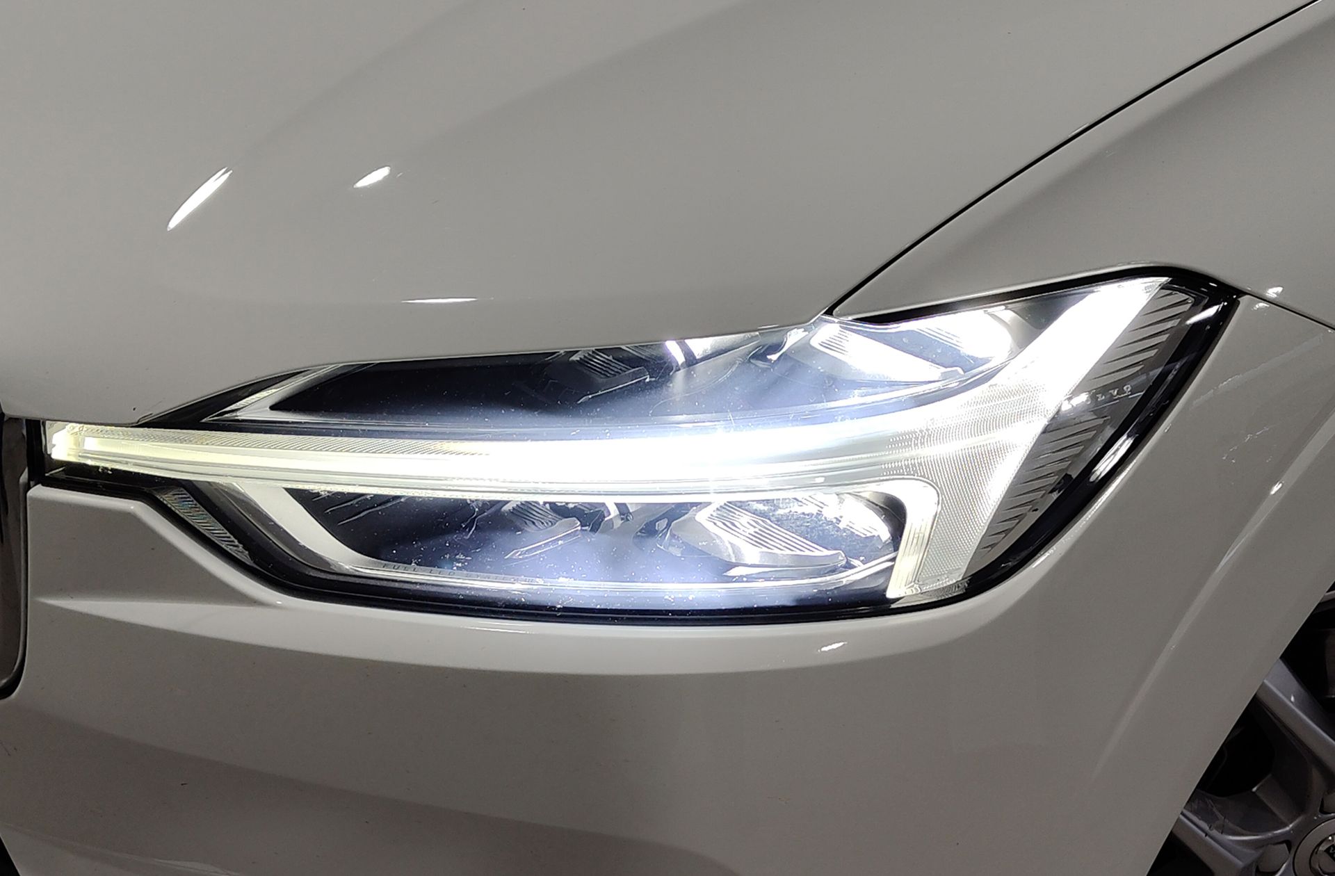 Volvo XC60 D3 Momentum - foto 12