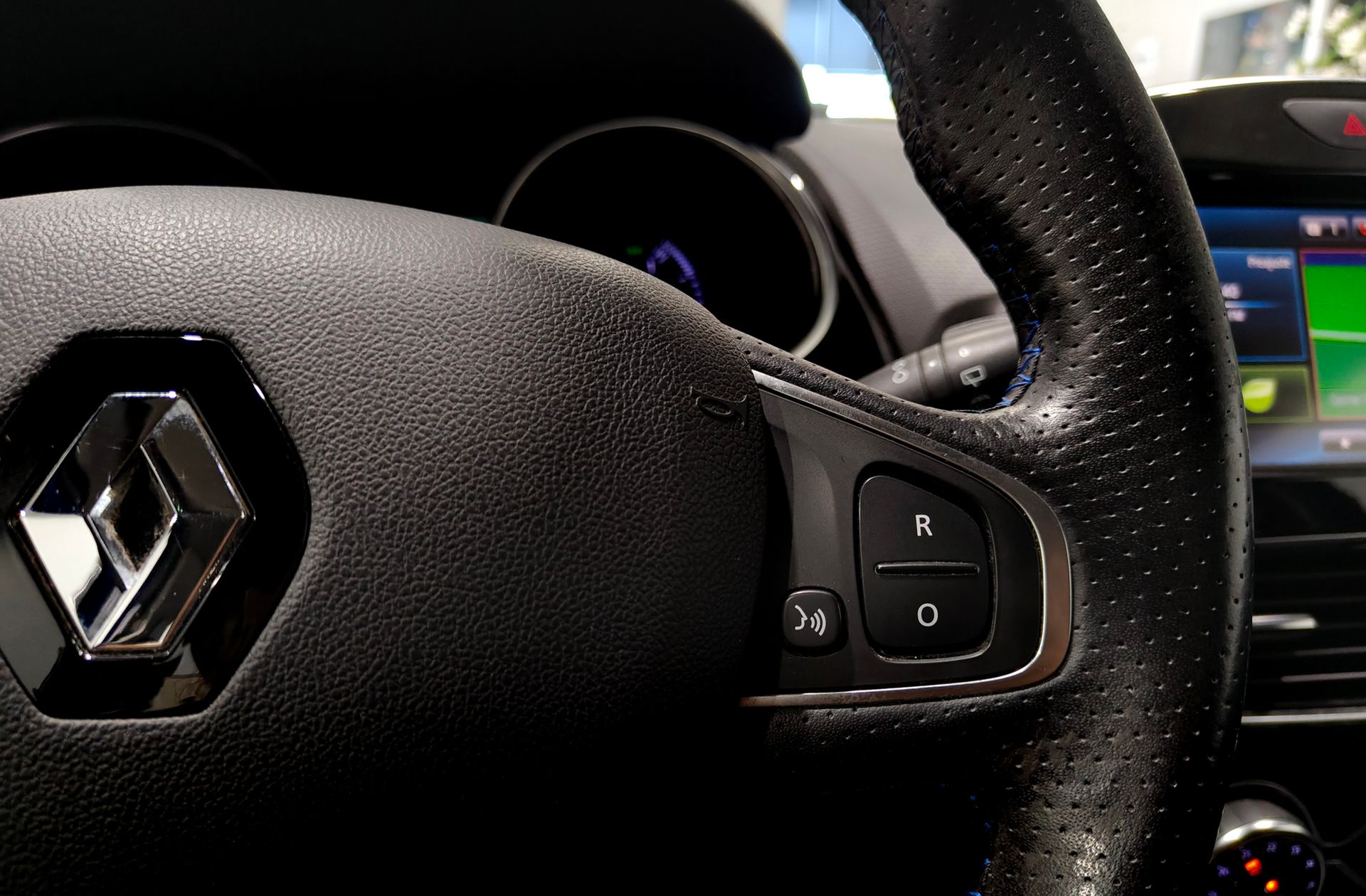 Renault Clio Sport Tourer Zen TCe EDC Pack GT Line - foto 29