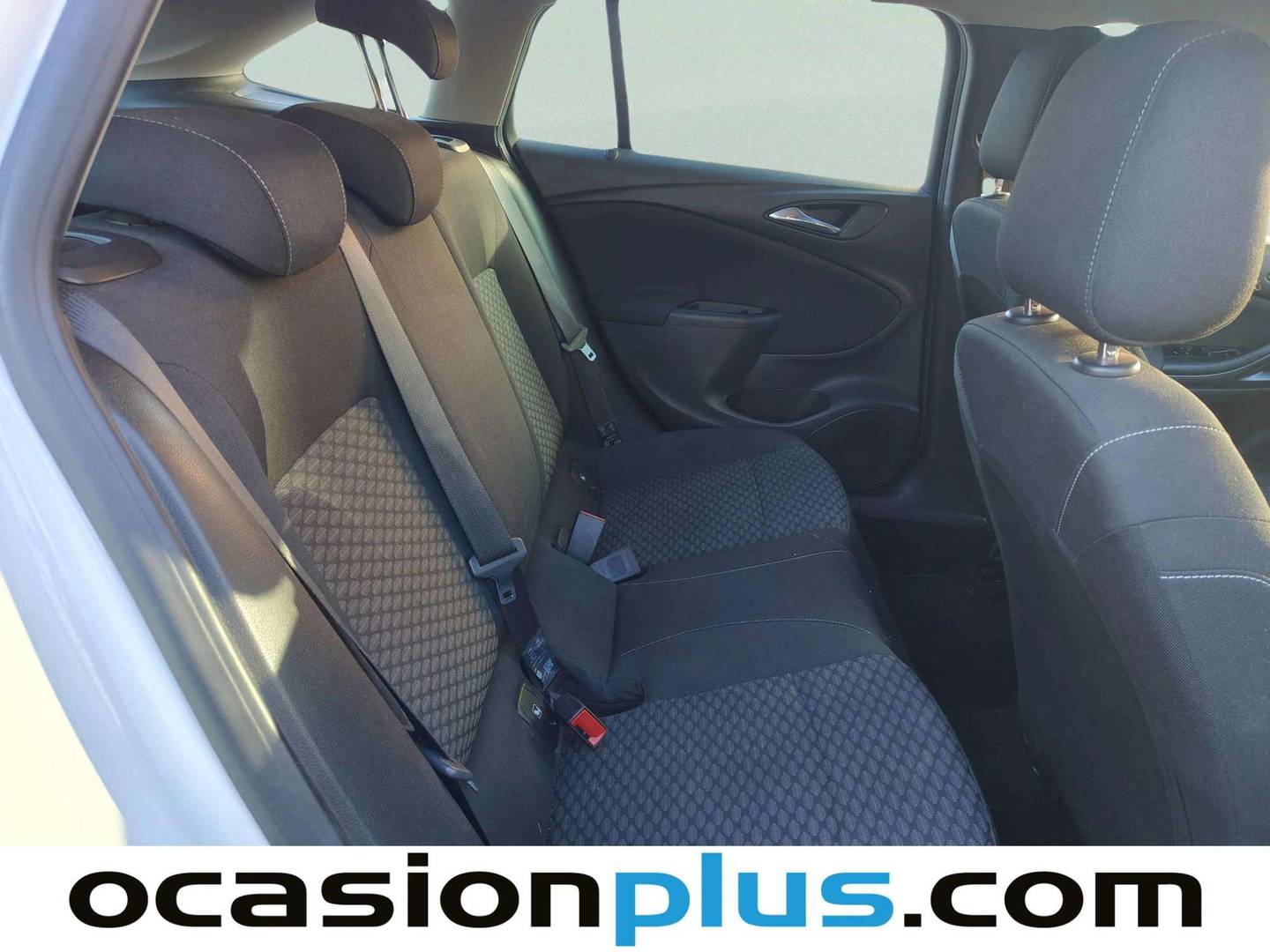 Foto Opel Astra Opel Astra Sports Tourer 1.6 CDTI Selective (110 CV)