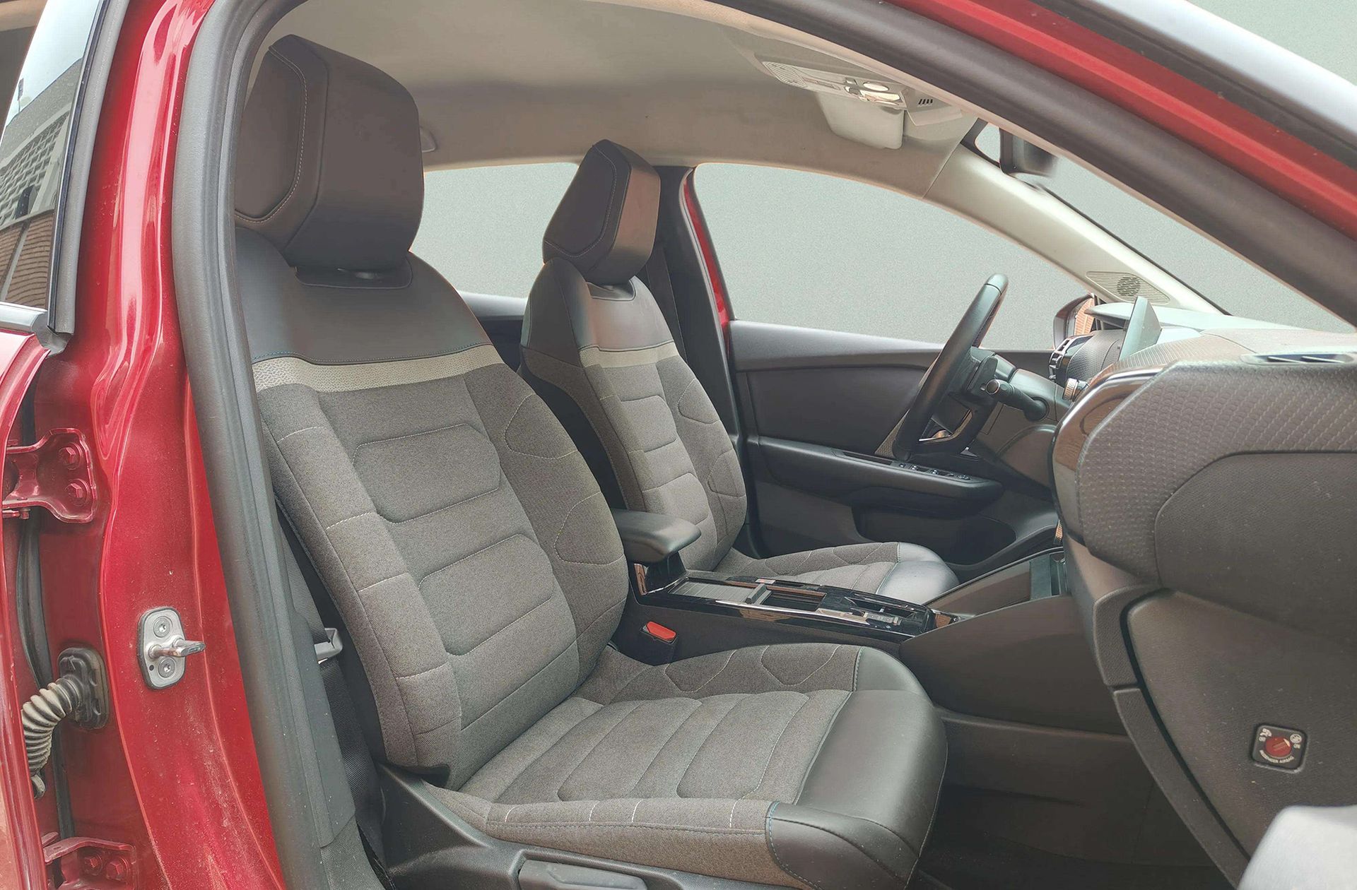 Citroën C4 PureTech 130 Feel Pack EAT8 - foto 19