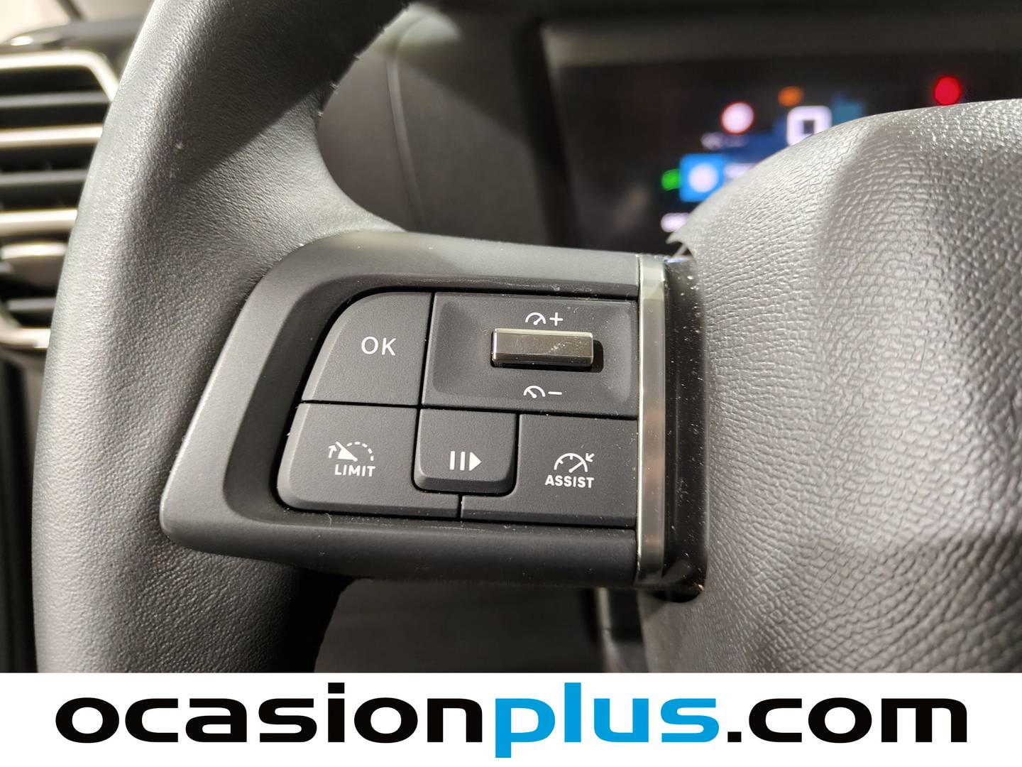 Foto Citroën C4 X Citroen C4 X PureTech 100 S&S 6v You (102 CV)