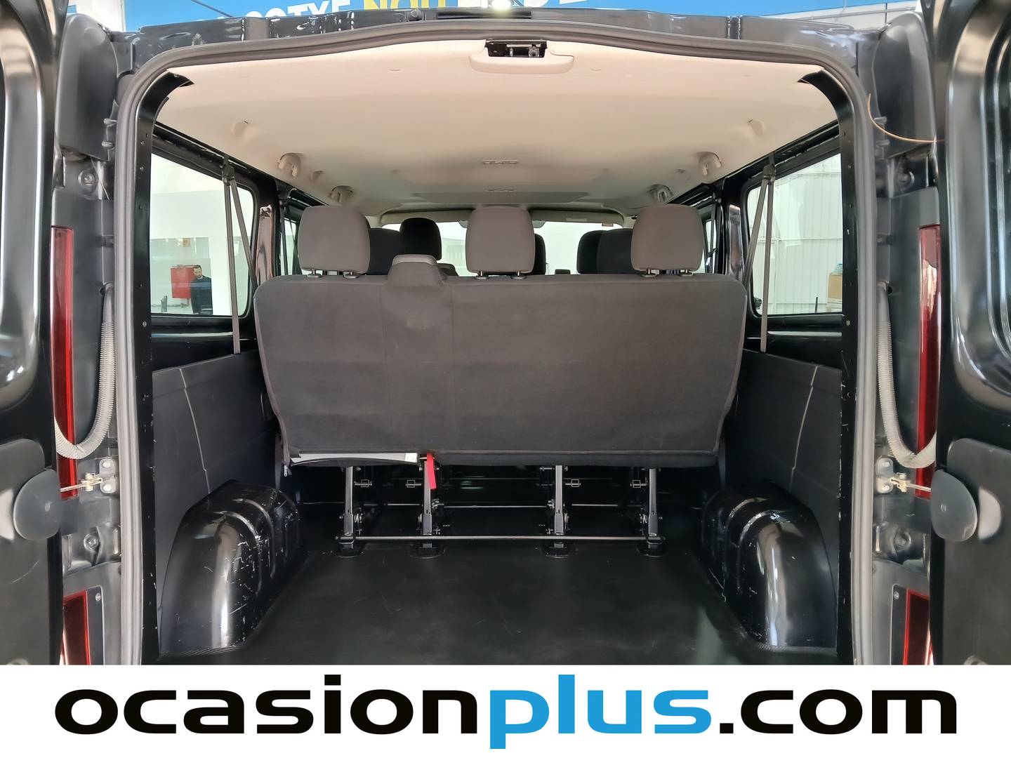 Foto Nissan Primastar Nissan Primastar Combi 2.0 dCi Comfort L2H1 1T (150 CV) 9 Plazas
