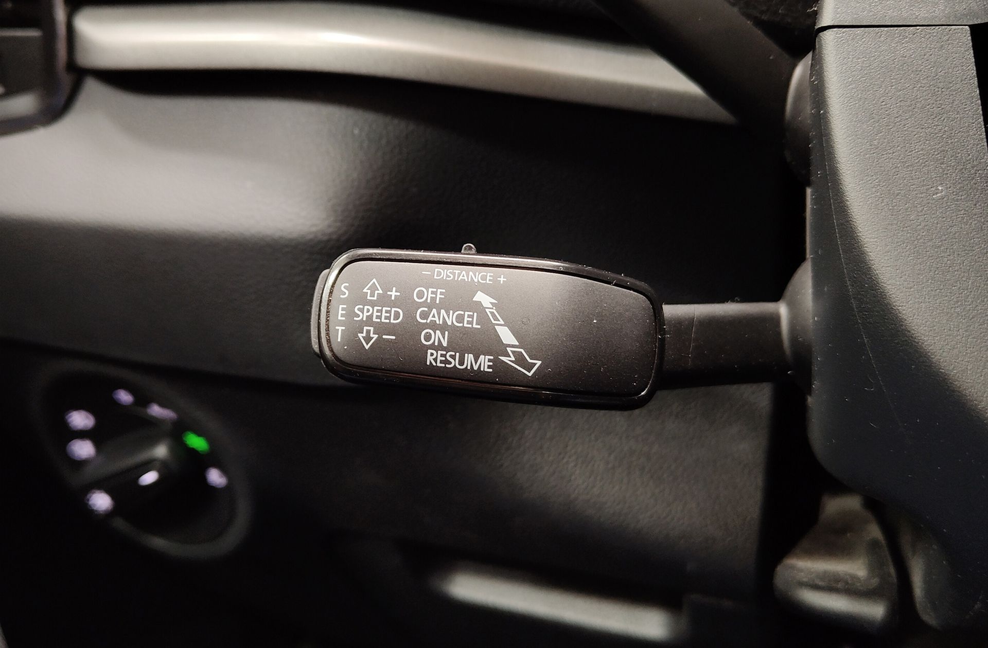 Škoda Karoq 1.5 TSI ACT Ambition DSG - foto 26