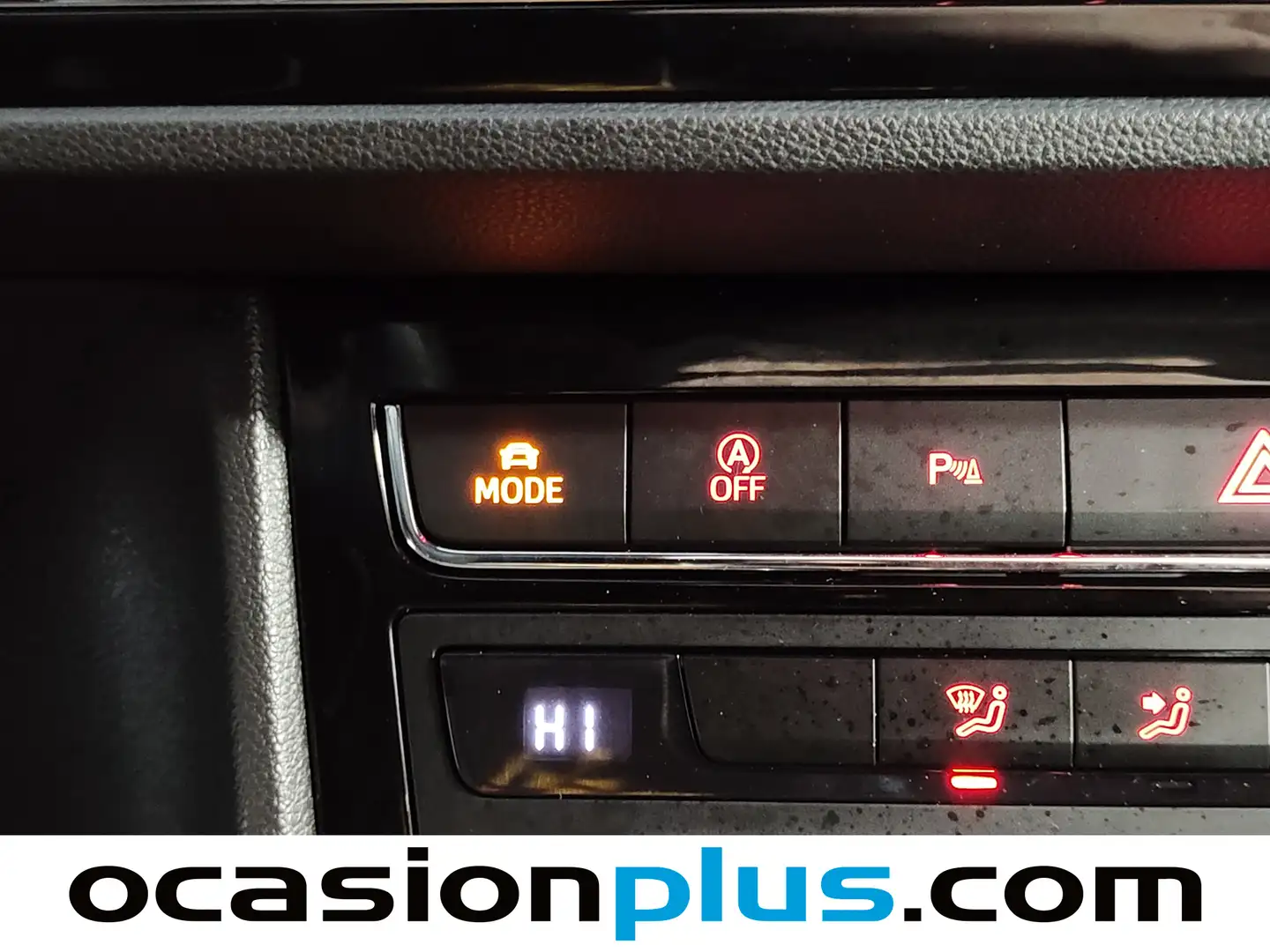 Foto Seat León SEAT León 1.5 TSI S&S FR Fast Edition Plus DSG (150 CV)