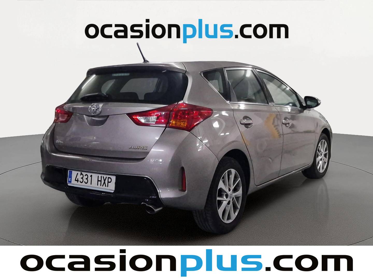 Foto trasera Toyota Auris Toyota Auris 130 Active (132 CV) derecha