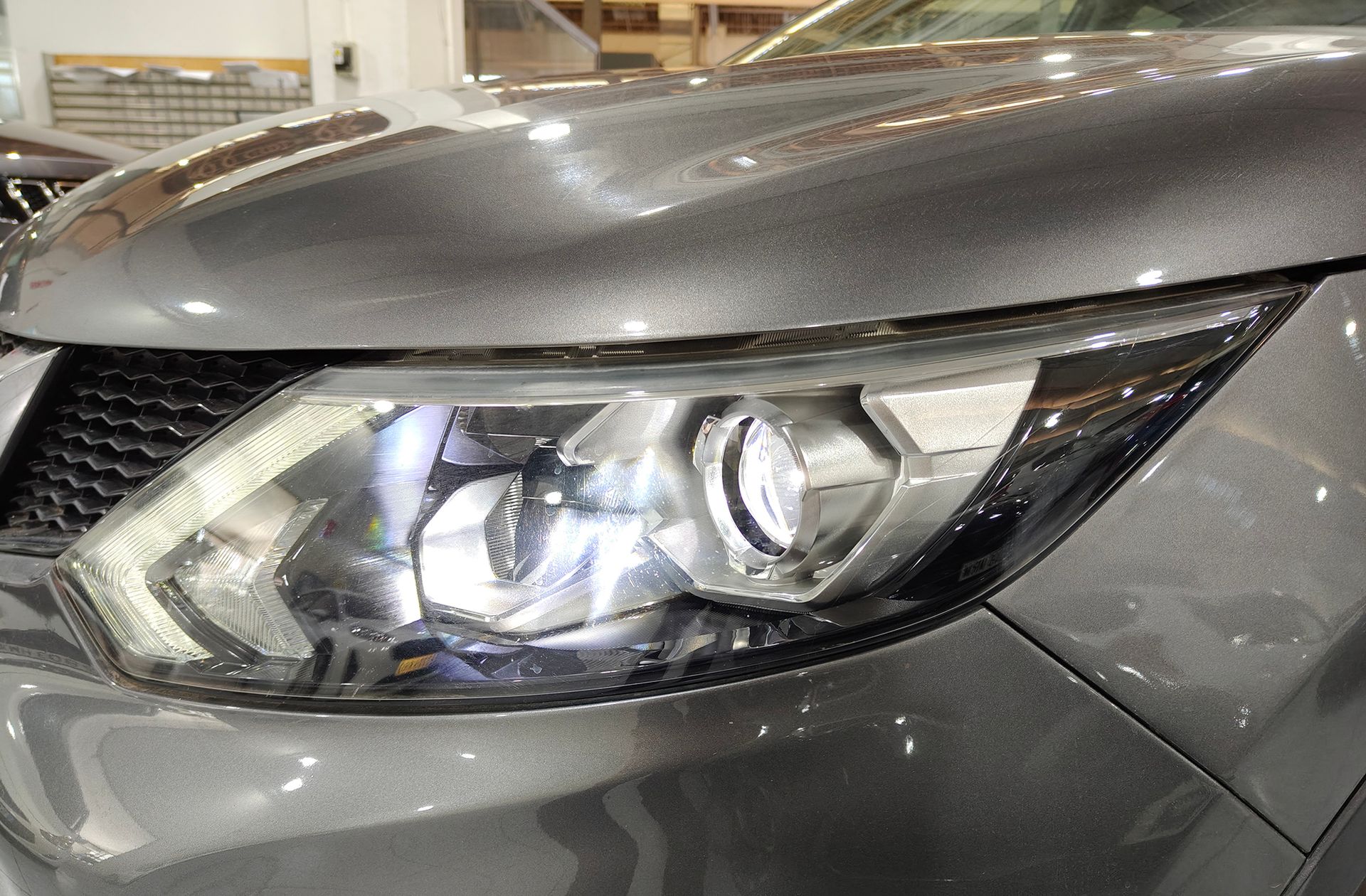 Nissan Qashqai dCi 130 Tekna 4x2 XTronic - foto 19