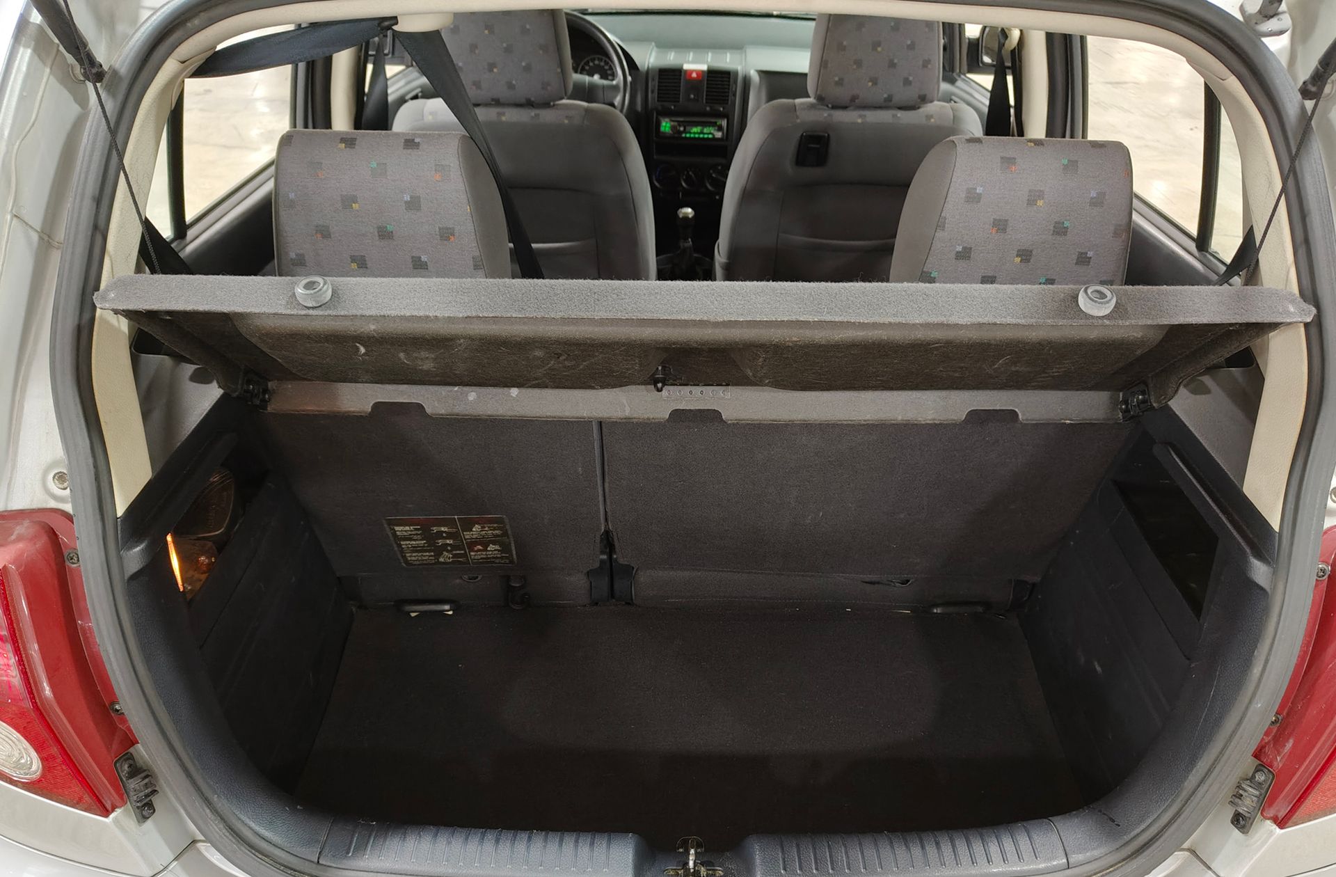 Hyundai Getz 1.1 - foto 12