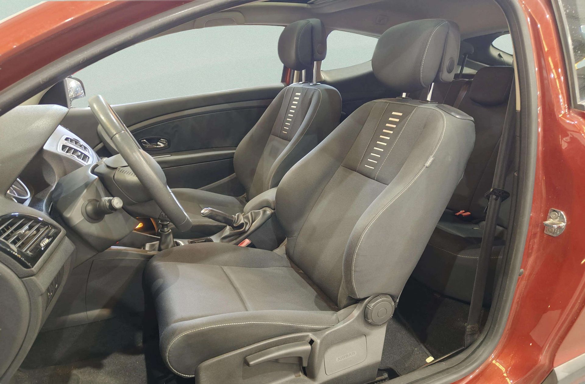 Renault Mégane 1.6 Color Edition - foto 9