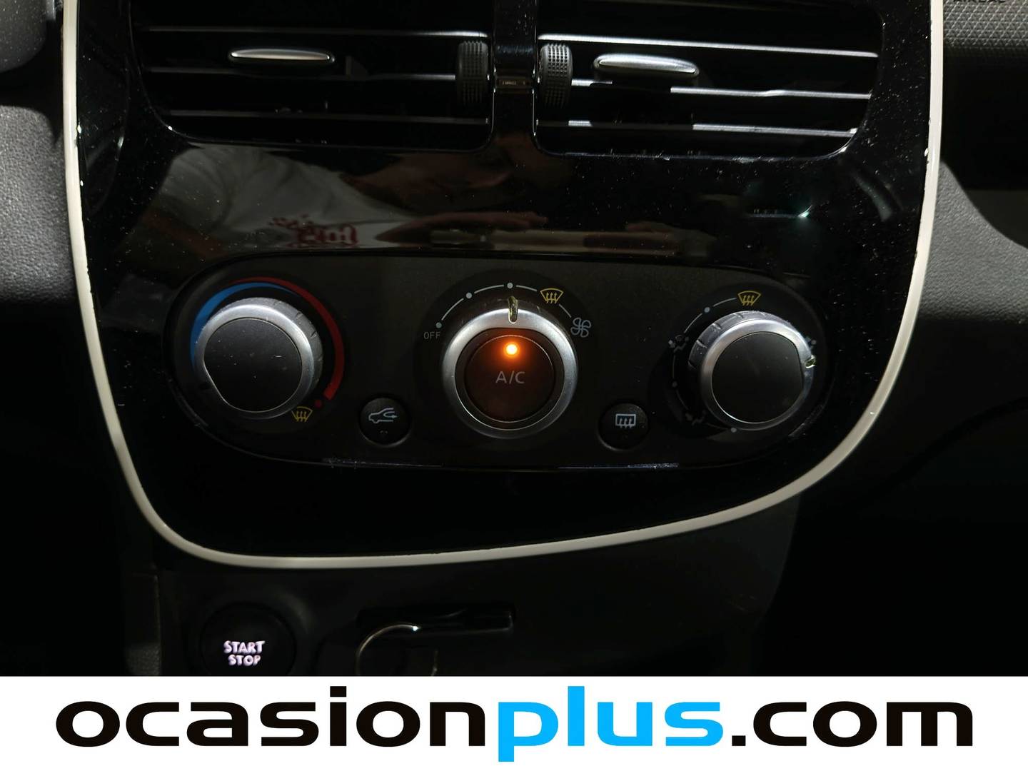 Renault Clio Renault Clio Limited 1.2 16v (75 CV) 75cv