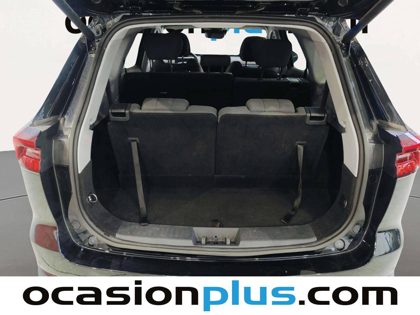 Foto EBRO S800 EBRO S800 1.6 TGDI Luxury DCT (147 CV) 7 PLAZAS siete plazas