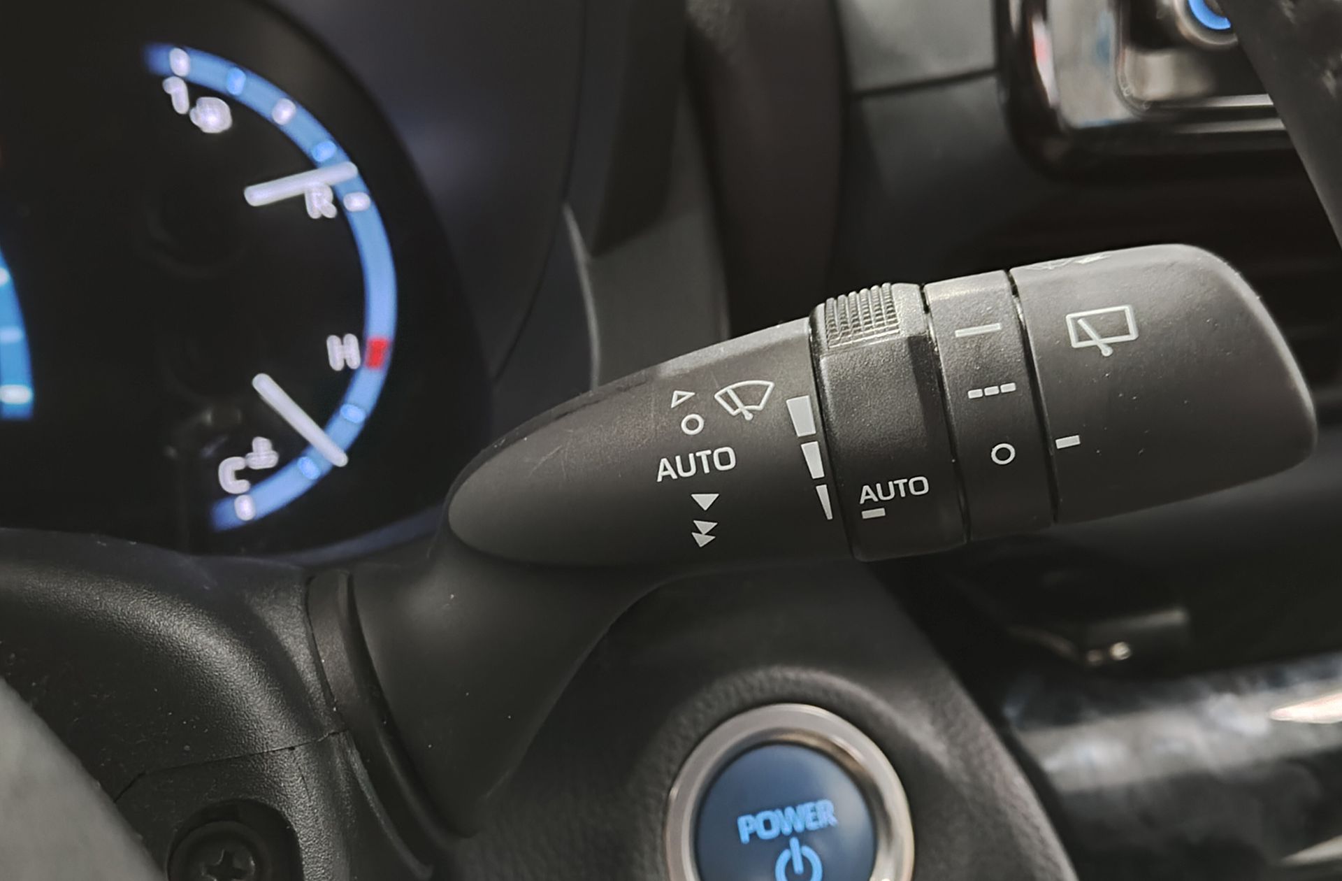 Toyota Yaris Cross 120H Active Tech - foto 25