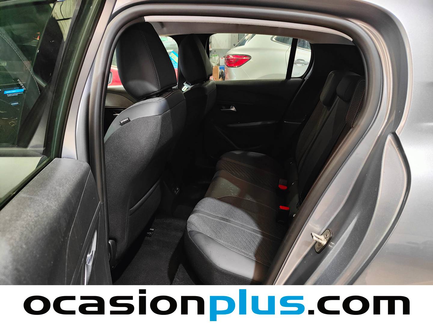 Foto asientos traseros Peugeot 208 Peugeot 208 PureTech 100 Allure (100 CV)