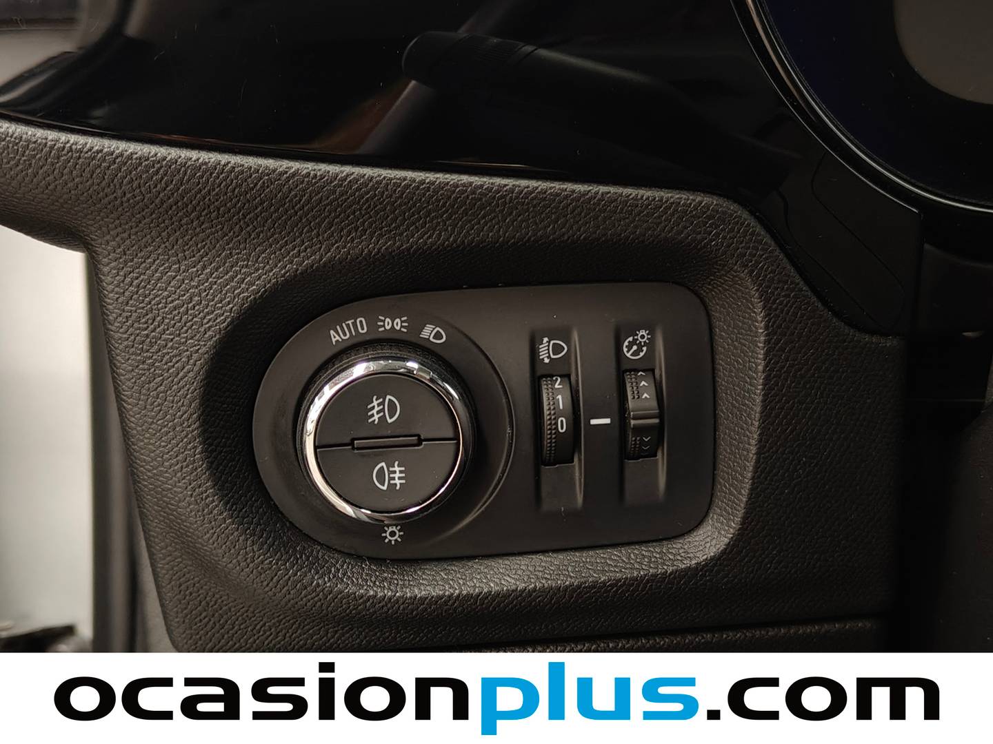 Opel Corsa Opel Corsa 1.2 Turbo XHL Elegance Auto (100 CV) seminuevo