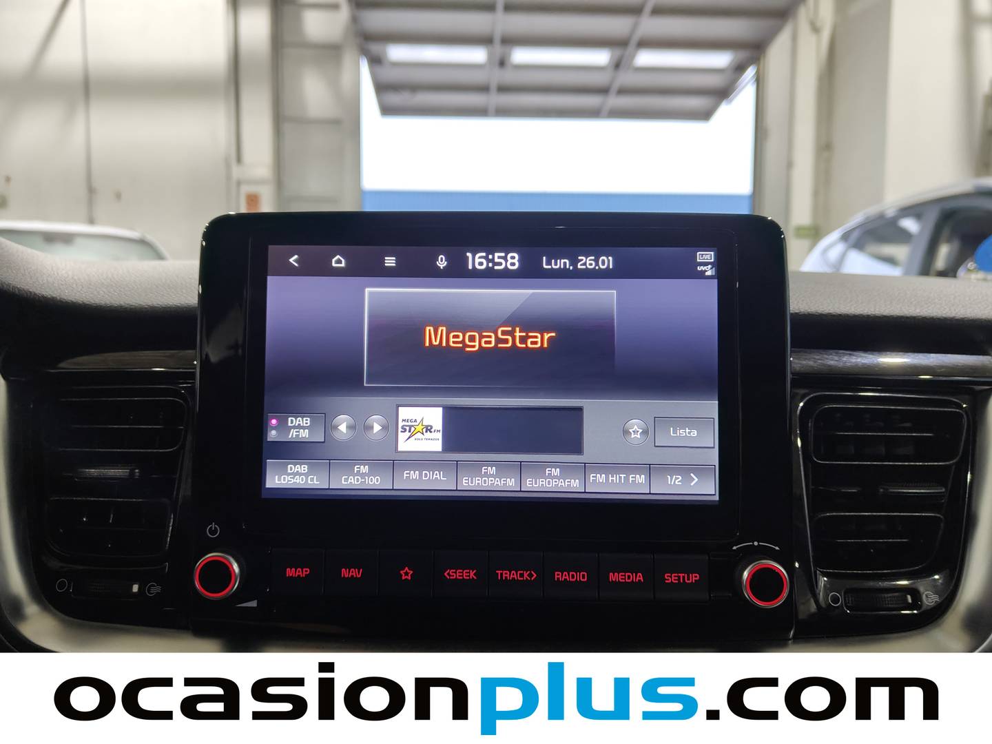 Foto KIA Stonic Kia Stonic 1.0 T-GDi MHEV Drive iMT (100 CV)