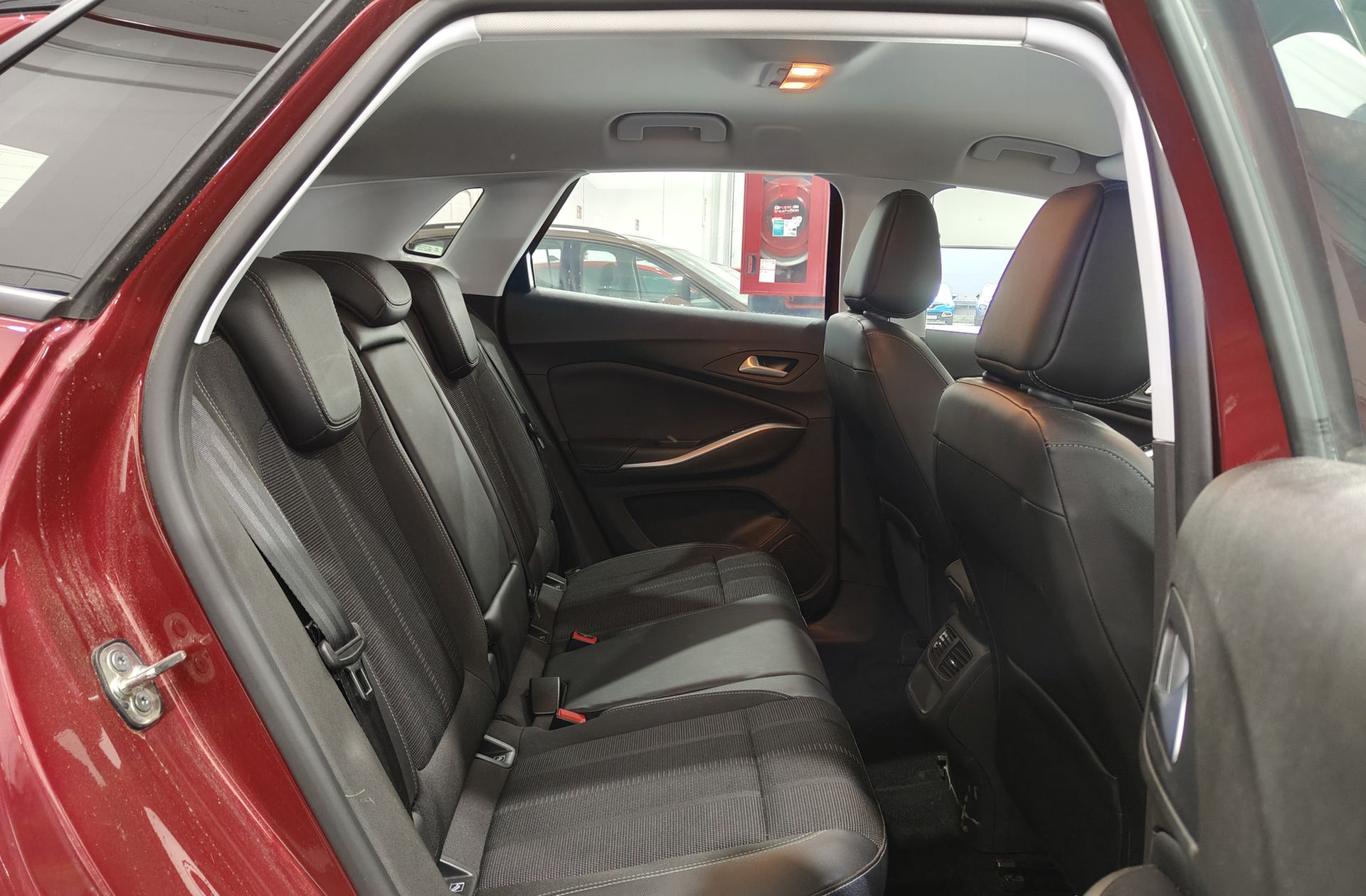 Opel Grandland 1.2 Turbo XHT GS - foto 19