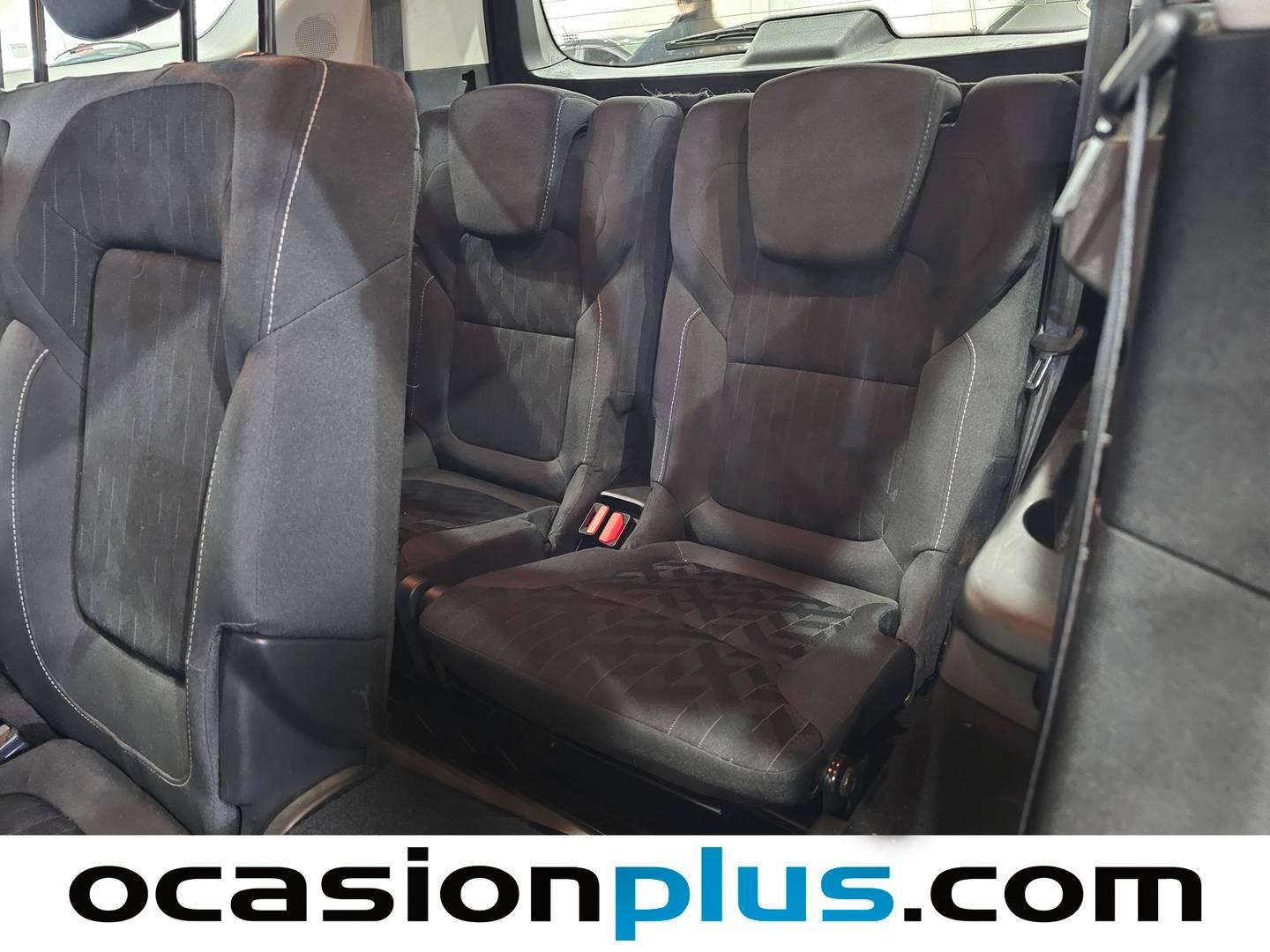 Extras y acabados del Renault Grand Scénic Renault Grand Scenic Limited Energy TCe (140 CV)  7 PLAZAS