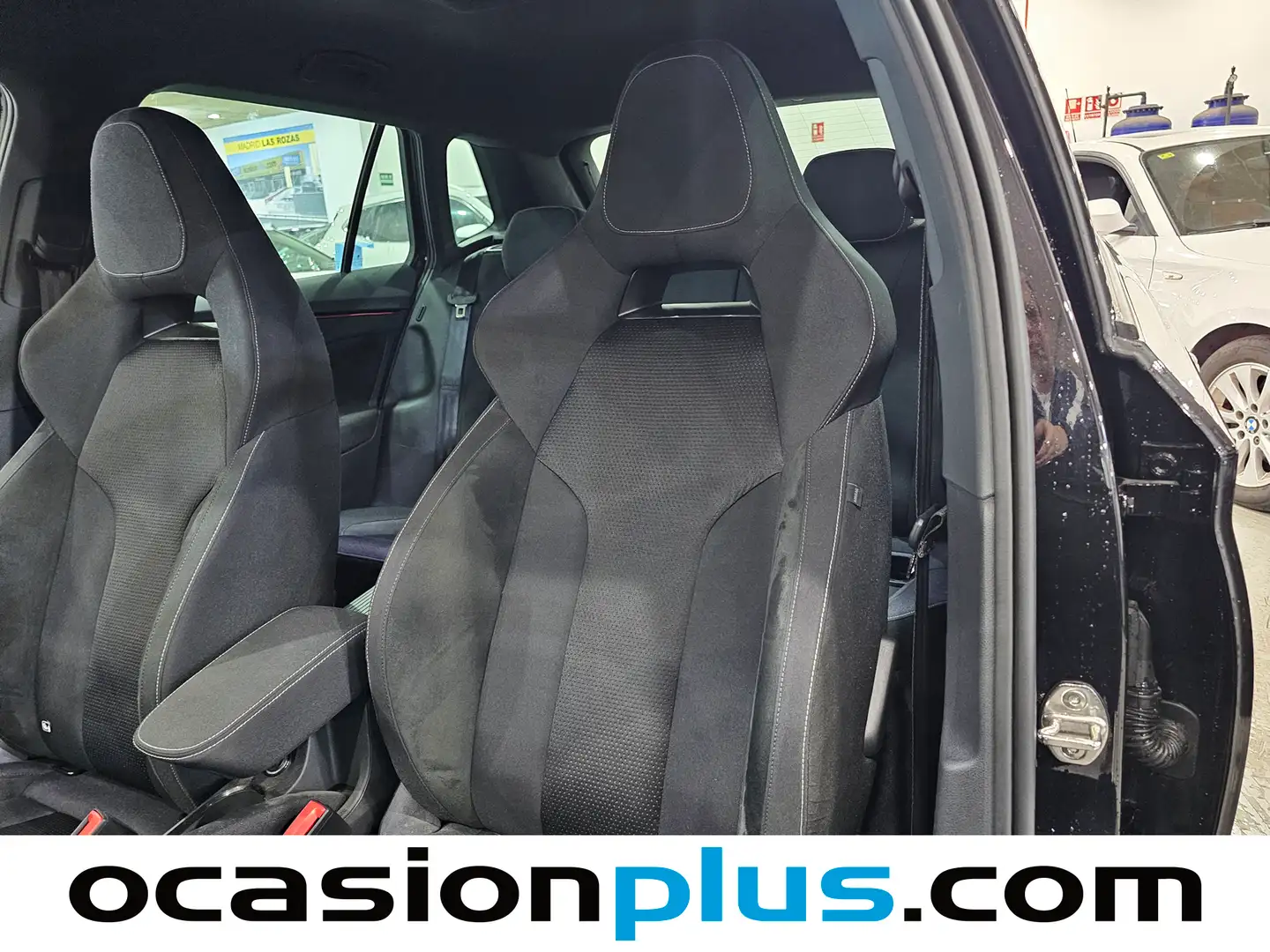 Foto Skoda Kamiq Skoda Kamiq 1.5 TSI Sport DSG (150 CV)