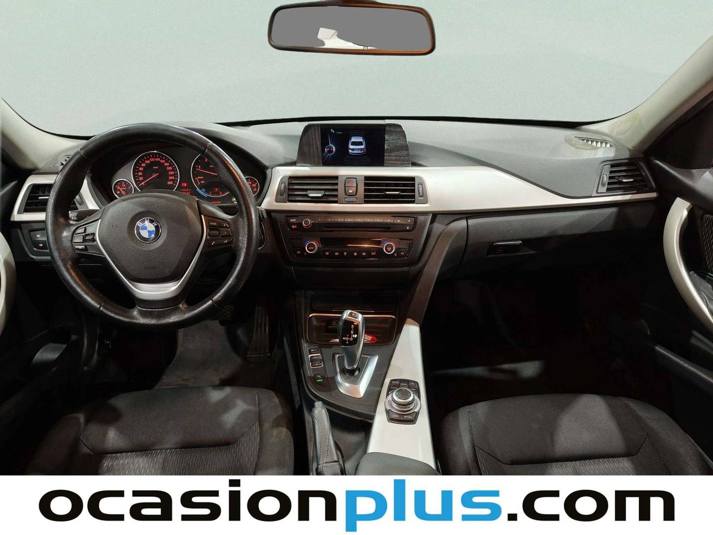 Foto BMW Serie 3 BMW Serie 3 318d (143 CV)