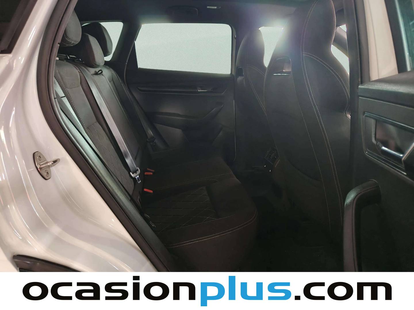 Skoda Karoq Skoda Karoq 1.5 TSI ACT Sportline (150 CV) gasolina