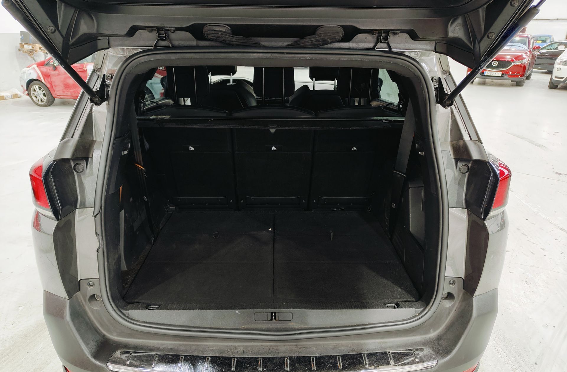 Peugeot 5008 PureTech 130 Allure Pack EAT8 7 plazas - foto 20