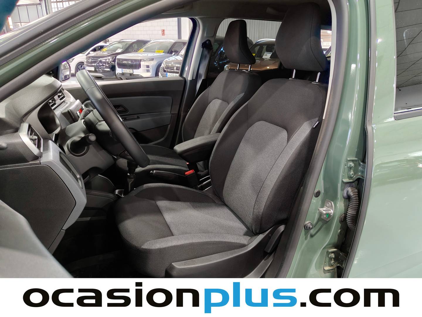Foto asientos delanteros Dacia Duster Dacia Duster Essential TCE (100 CV) ECO-G 4X2