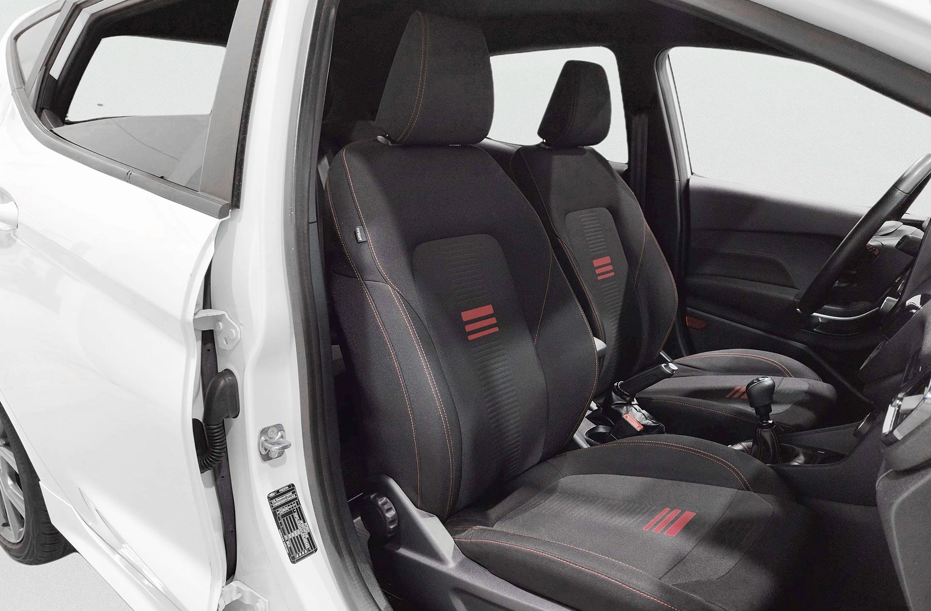 Ford Fiesta 1.0 EcoBoost MHEV ST-Line - foto 20