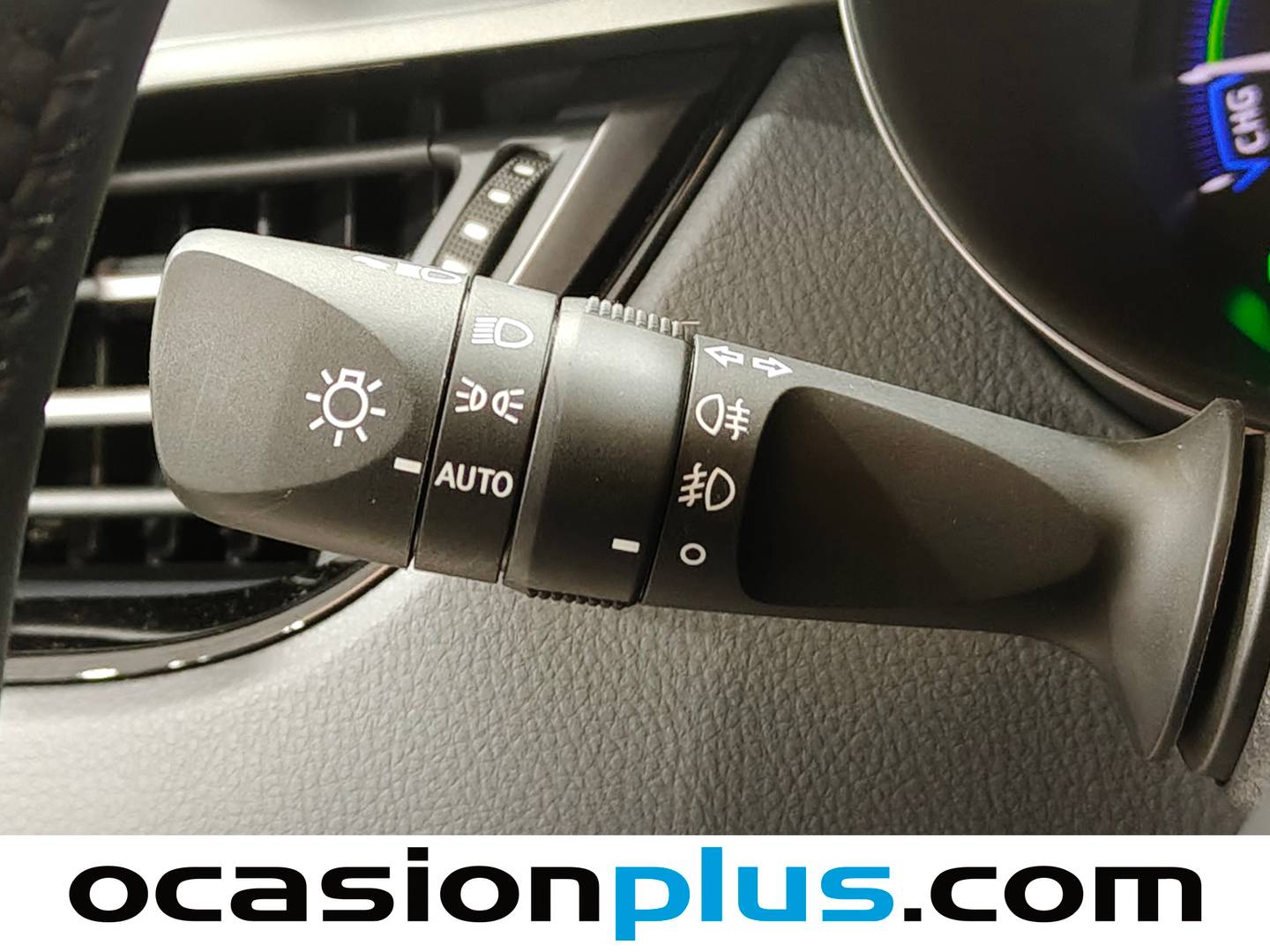 Toyota C-HR Toyota C-HR 1.8 125H Advance (122 CV) de segunda mano