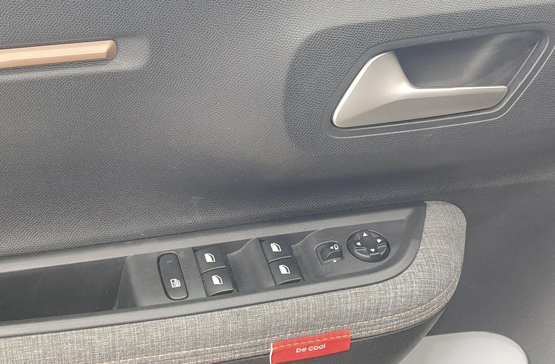 Citroën C3 Aircross Hybrid 145 Plus e-DCS6 - foto 31