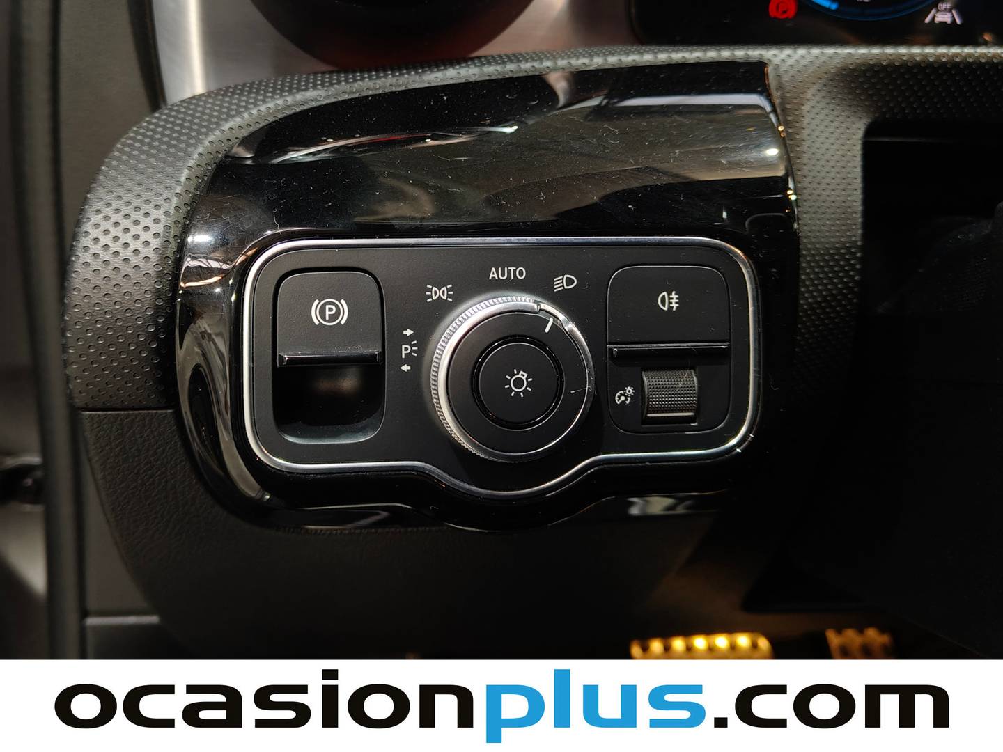 Mercedes Clase A Mercedes-Benz Clase A 180 d  (116 CV) Pack AMG seminuevo