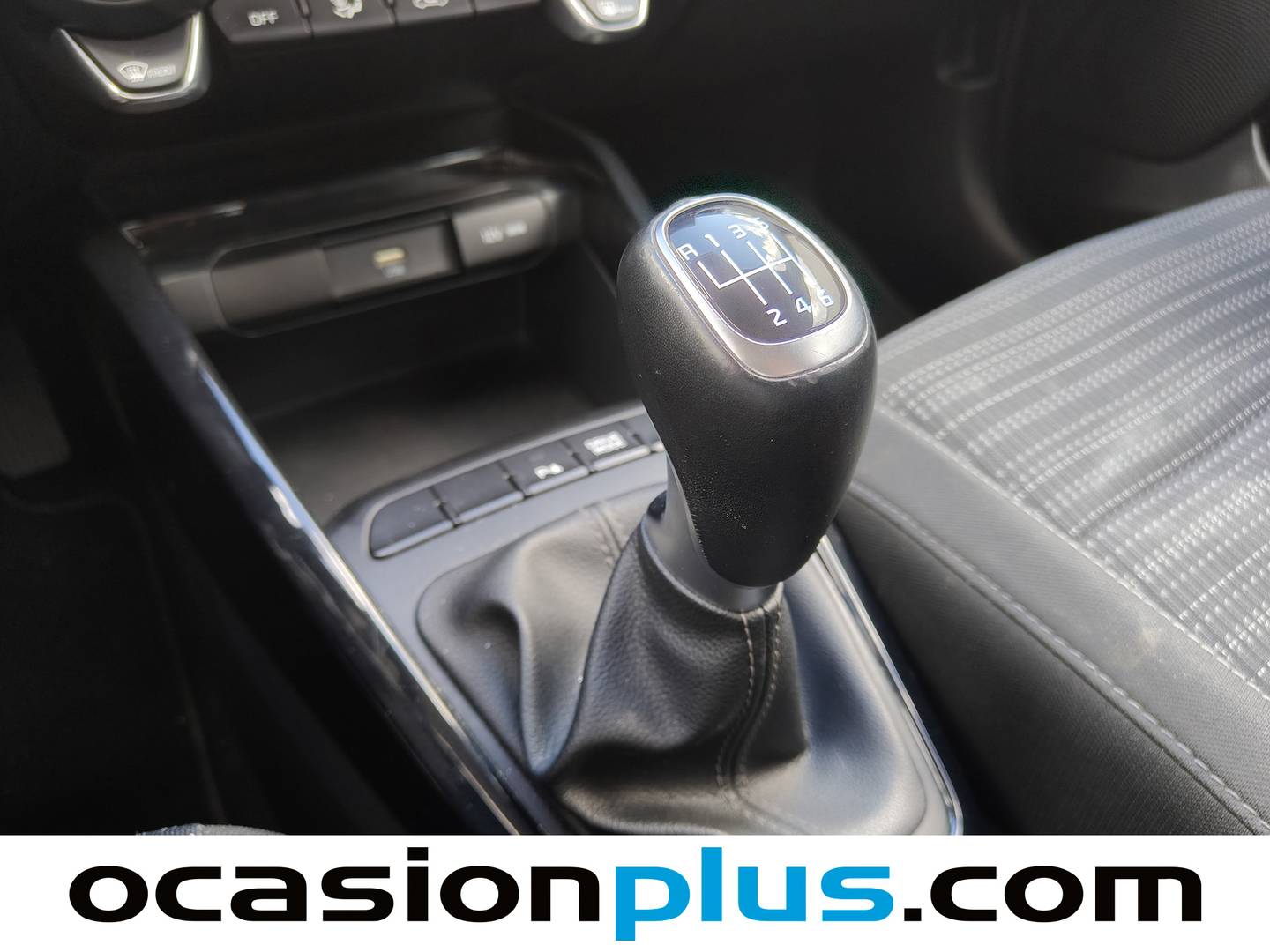 KIA Stonic KIA Stonic 1.0 T-GDi MHEV Drive (100 CV) de segunda mano