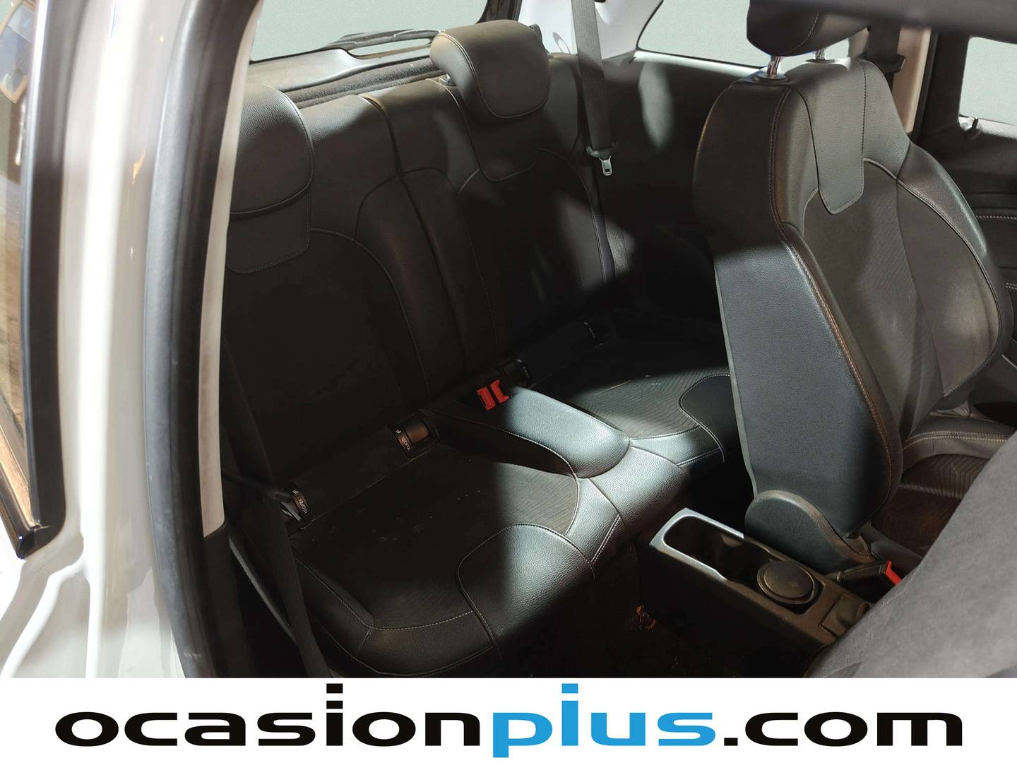 Opel Adam Opel Adam 1.4 XER Rocks (100 CV) gasolina